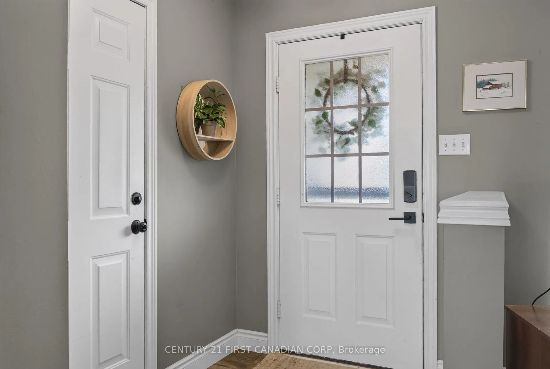 Photo 6 of 70 Juniper Crescent, Strathroy-Caradoc, SE — HOMEH