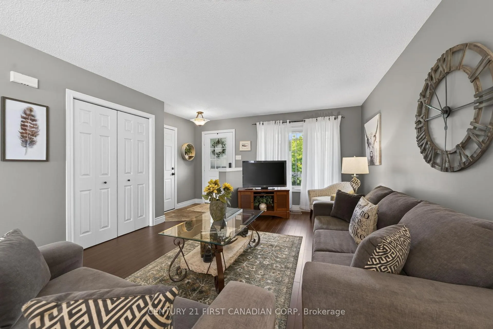 Photo 9 of 70 Juniper Crescent, Strathroy-Caradoc, SE — HOMEH