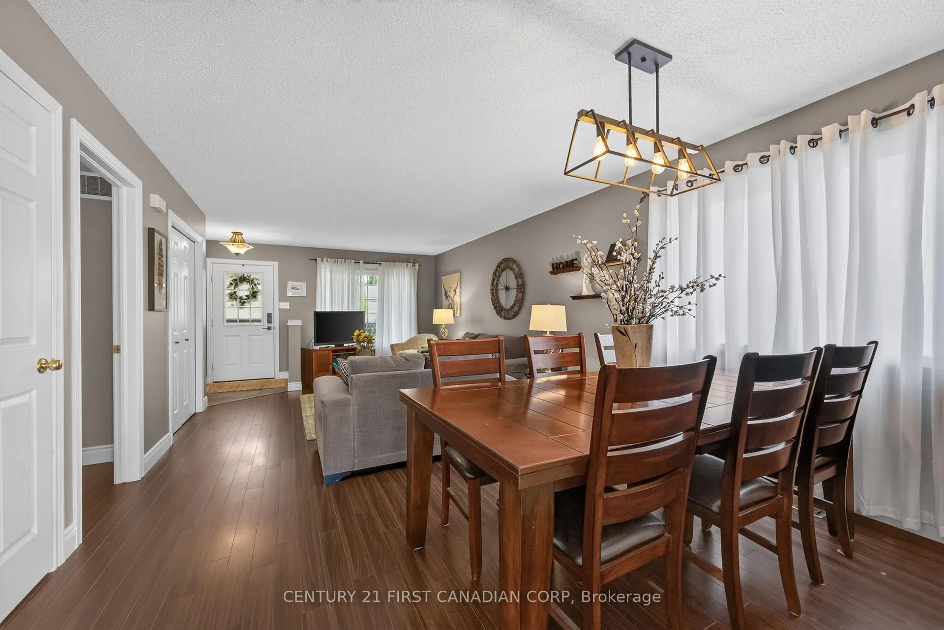 Photo 11 of 70 Juniper Crescent, Strathroy-Caradoc, SE — HOMEH