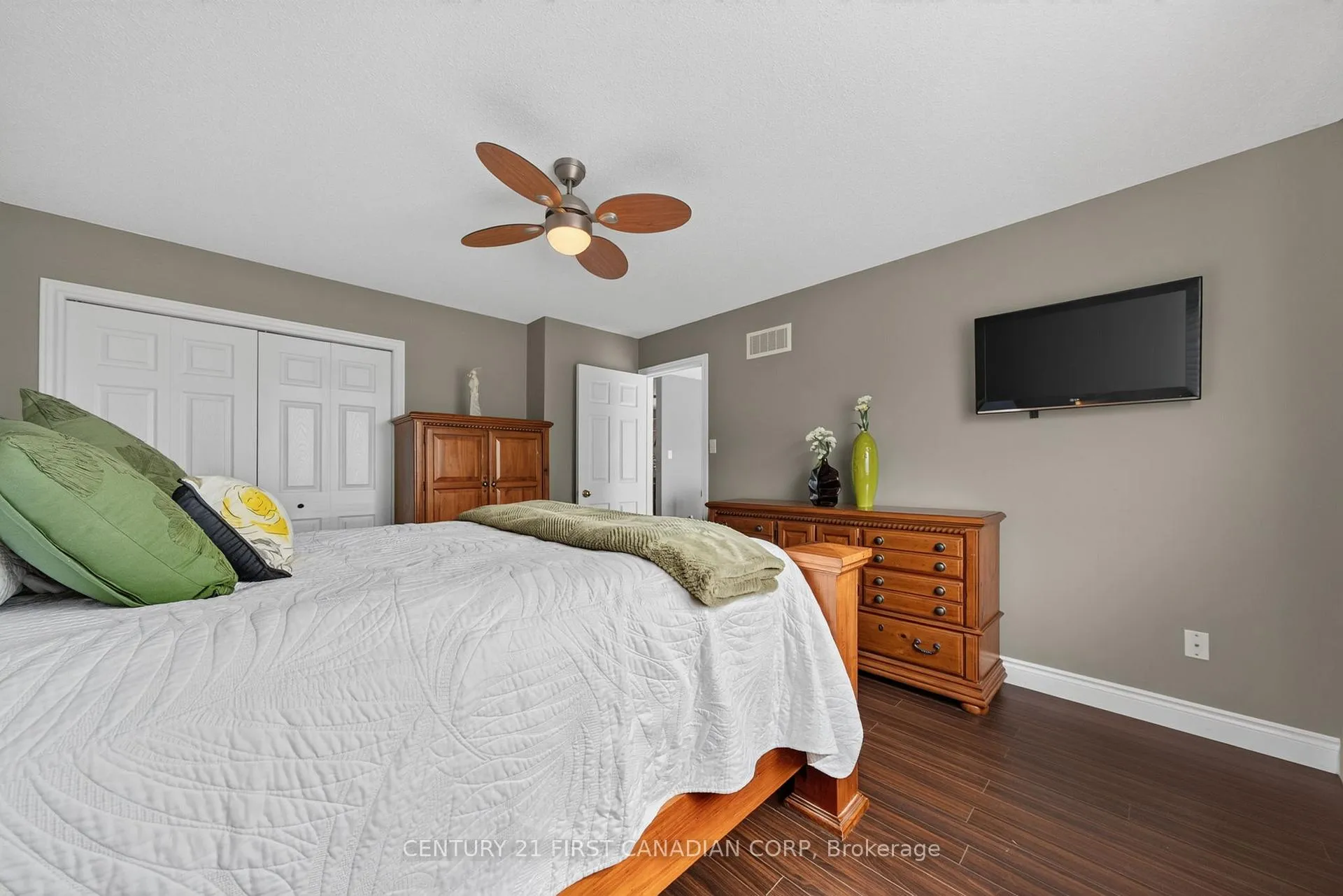 Photo 21 of 70 Juniper Crescent, Strathroy-Caradoc, SE — HOMEH