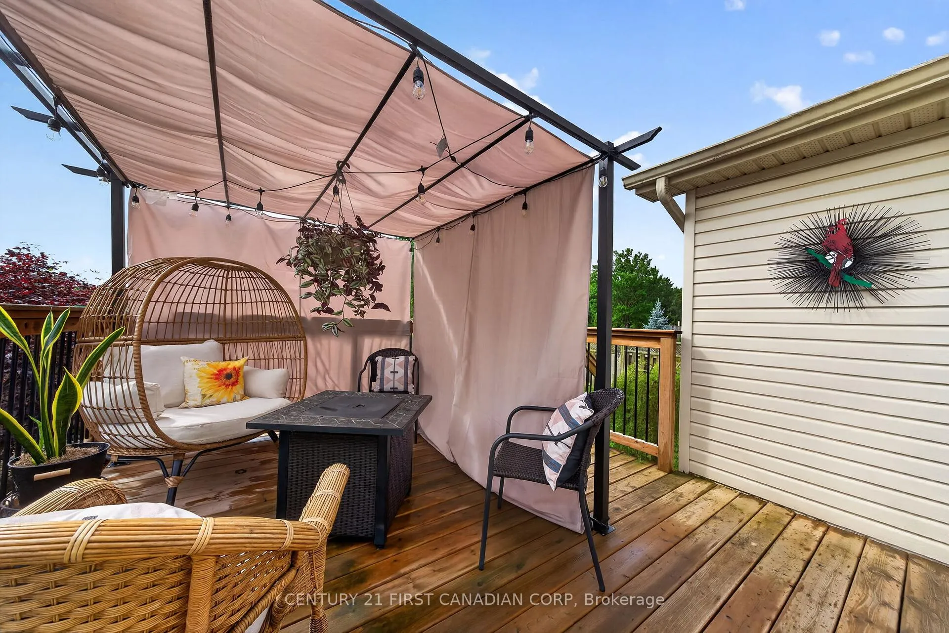 Photo 33 of 70 Juniper Crescent, Strathroy-Caradoc, SE — HOMEH
