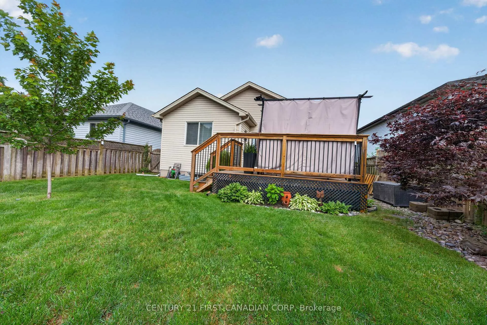 Photo 35 of 70 Juniper Crescent, Strathroy-Caradoc, SE — HOMEH