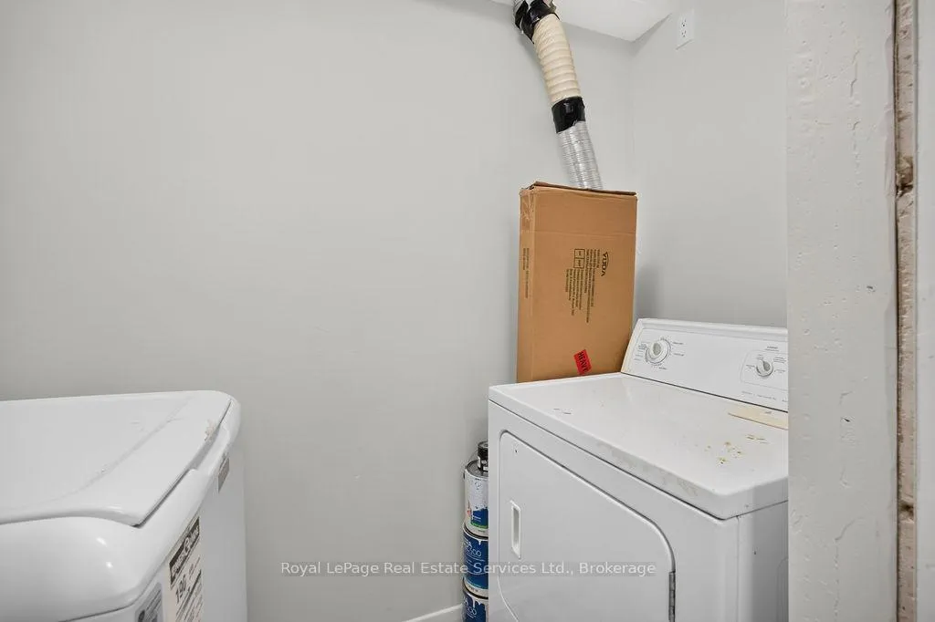 Photo 10 of Unit 1406, 390 Dixon Road, Etobicoke, Kingsview Village-The Westway — HOMEH