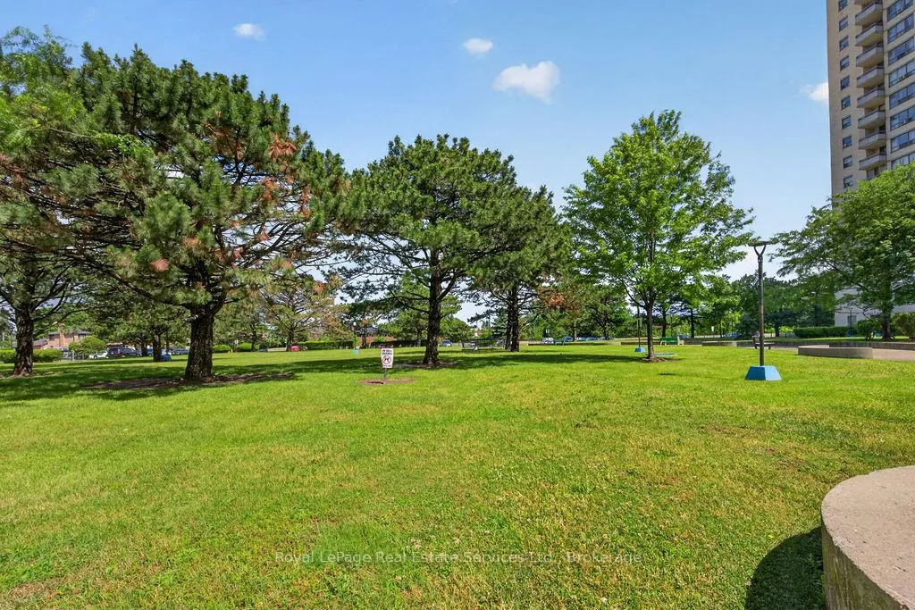 Photo 34 of Unit 1406, 390 Dixon Road, Etobicoke, Kingsview Village-The Westway — HOMEH