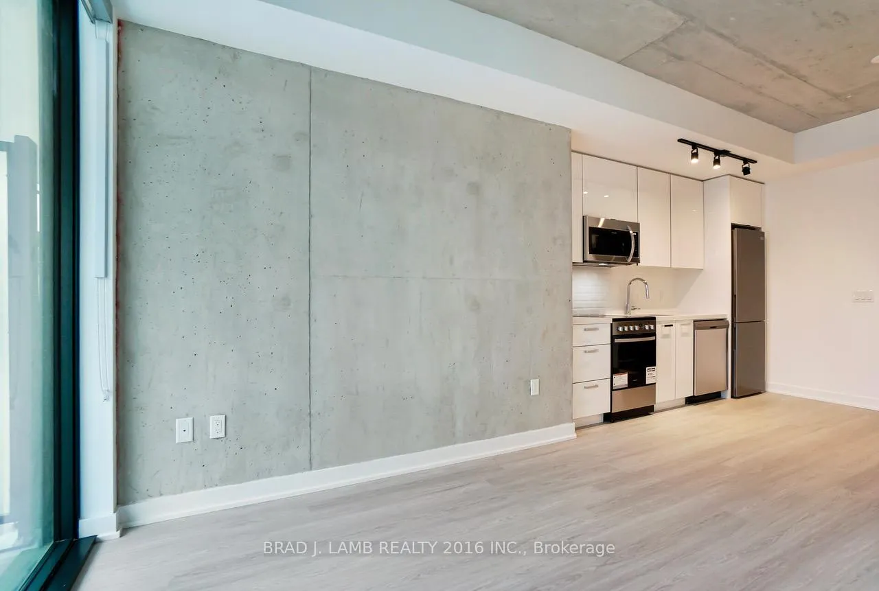 Photo 5 of Unit 1803, 284 King Street E, Toronto, Moss Park — HOMEH