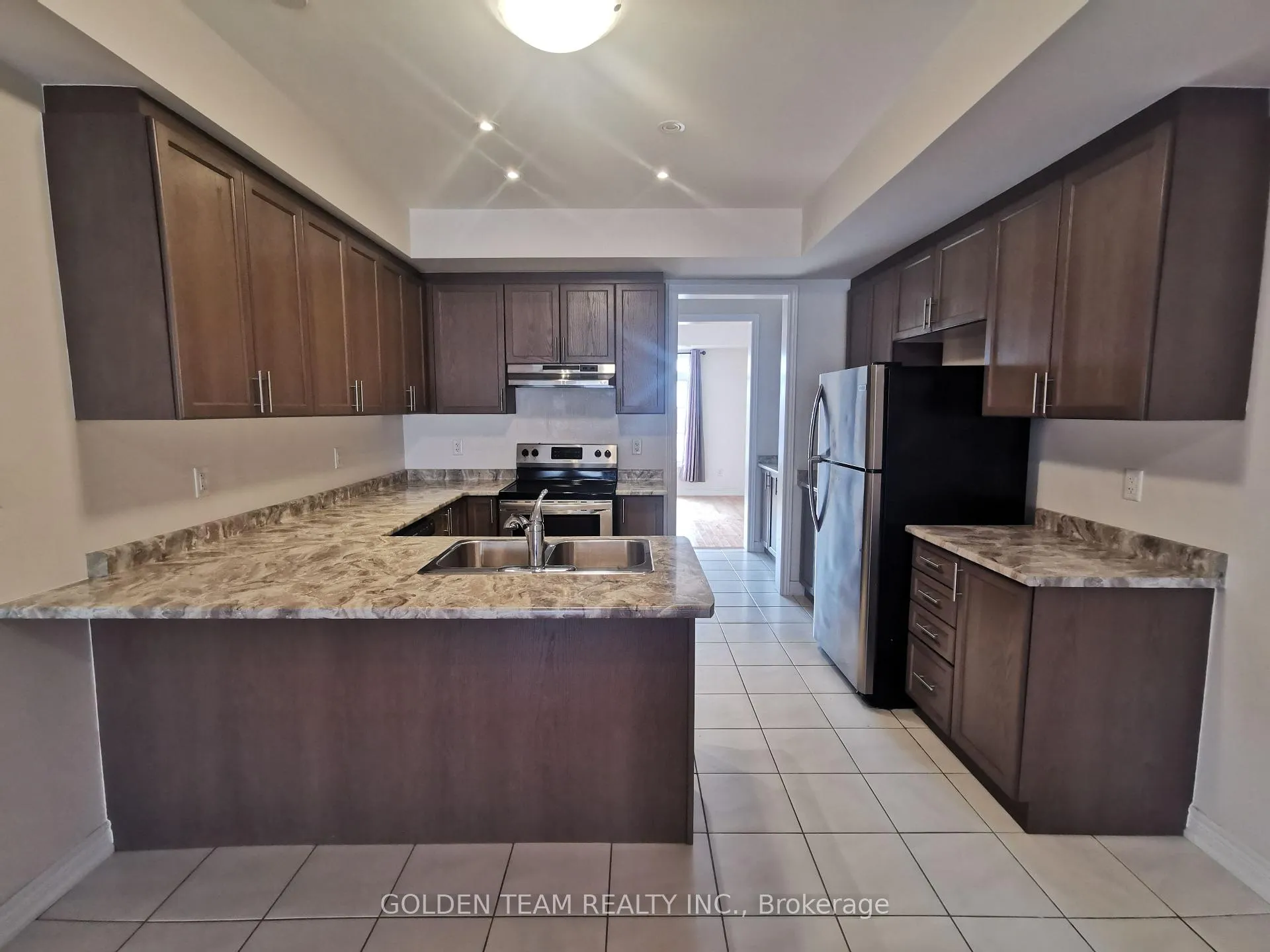 Photo 5 of 41 Luzon Avenue, Markham, Box Grove — HOMEH