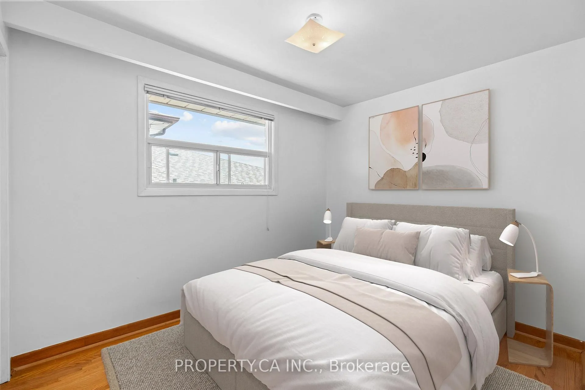 Photo 4 of 48 Navaho Drive, North York, Pleasant View — HOMEH
