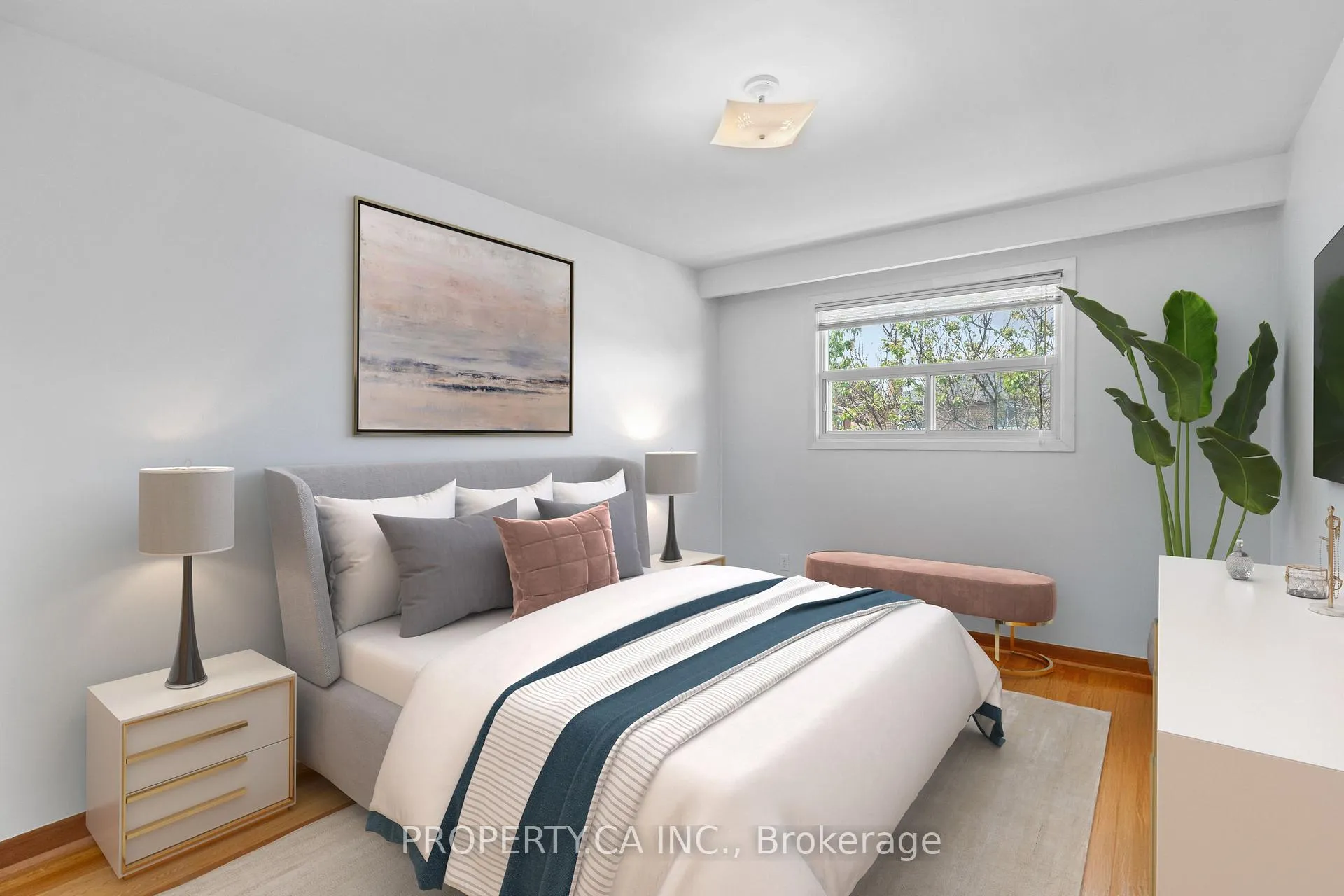 Photo 8 of 48 Navaho Drive, North York, Pleasant View — HOMEH