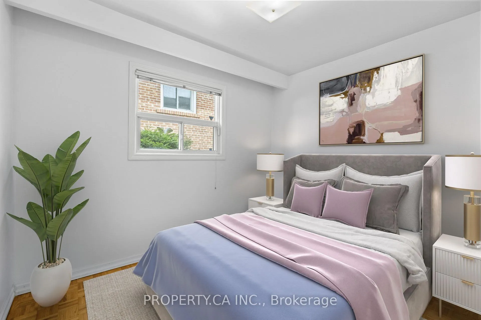 Photo 9 of 48 Navaho Drive, North York, Pleasant View — HOMEH