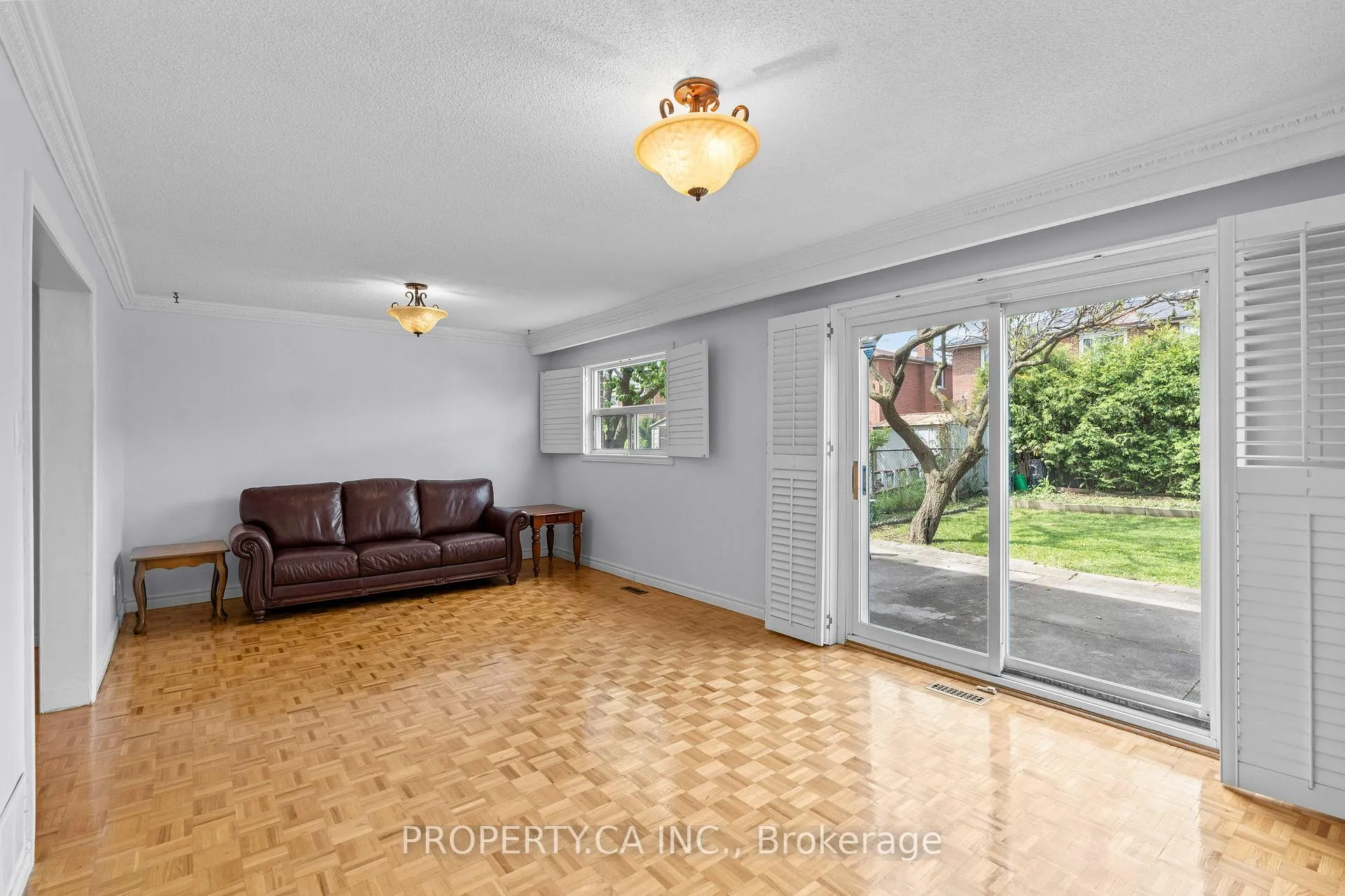 Photo 21 of 48 Navaho Drive, North York, Pleasant View — HOMEH