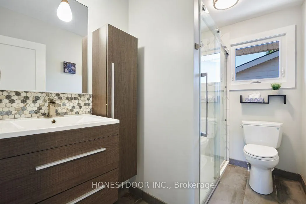 Photo 15 of 2601 Needham Crescent, Ottawa, Brookfield Gardens — HOMEH