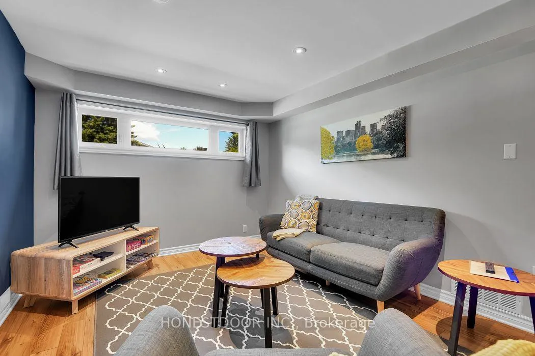 Photo 22 of 2601 Needham Crescent, Ottawa, Brookfield Gardens — HOMEH