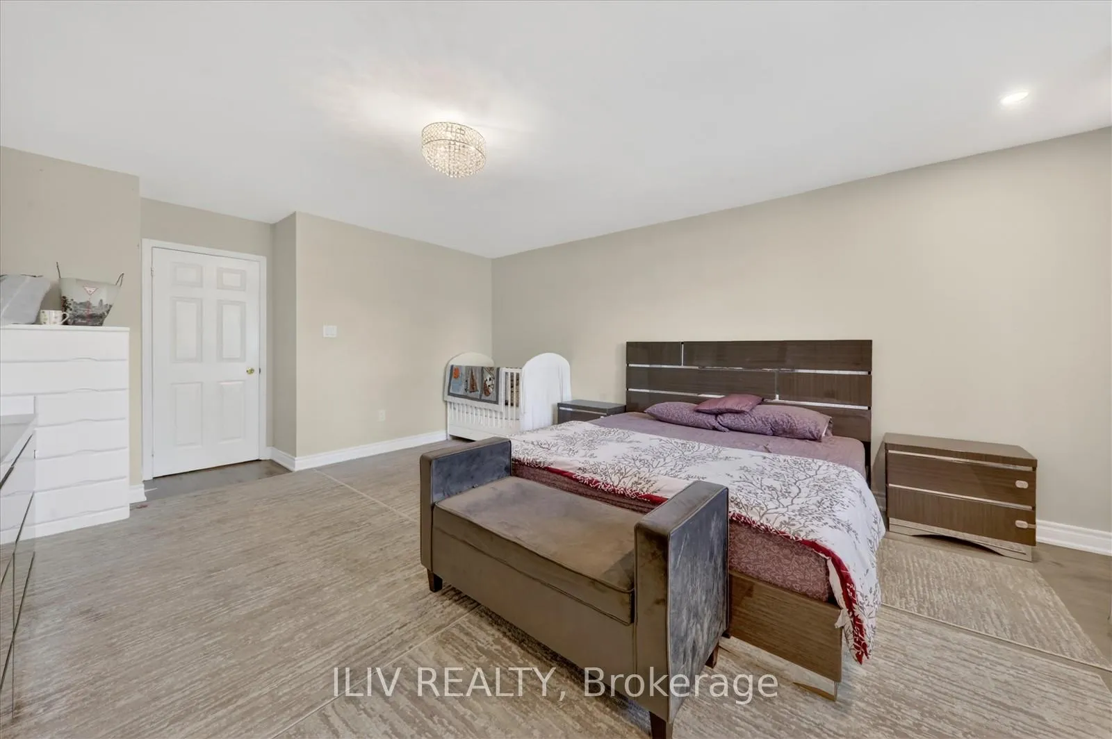 Photo 14 of Unit Main, 16 Angela Court, Markham, Middlefield — HOMEH