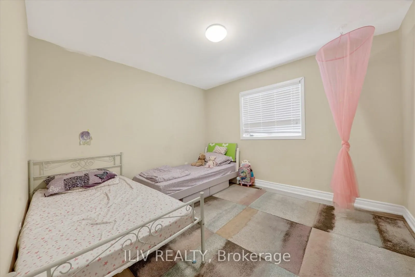 Photo 17 of Unit Main, 16 Angela Court, Markham, Middlefield — HOMEH