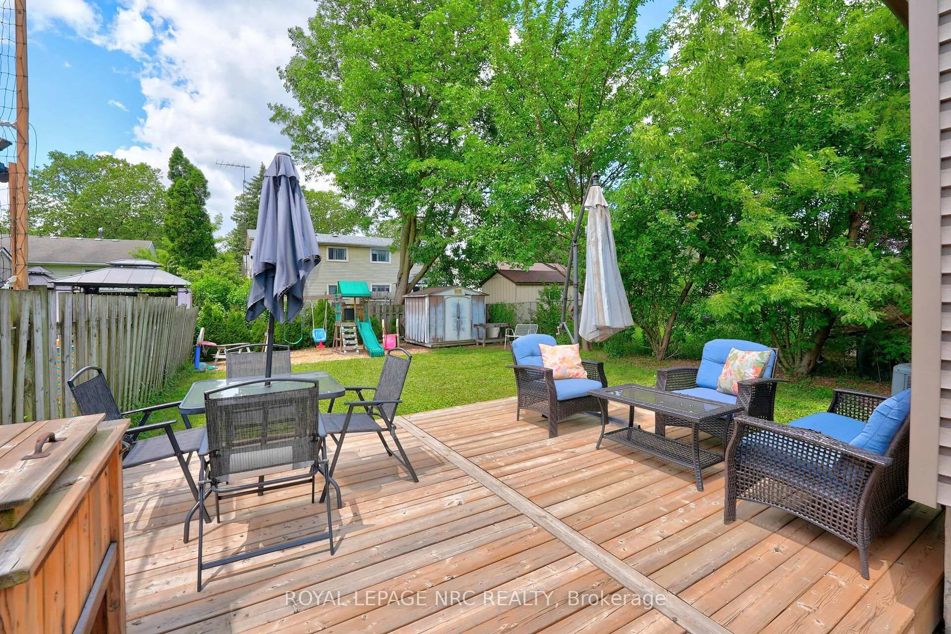 Photo 26 of 17 Allan Drive, St. Catharines, Fairview — HOMEH