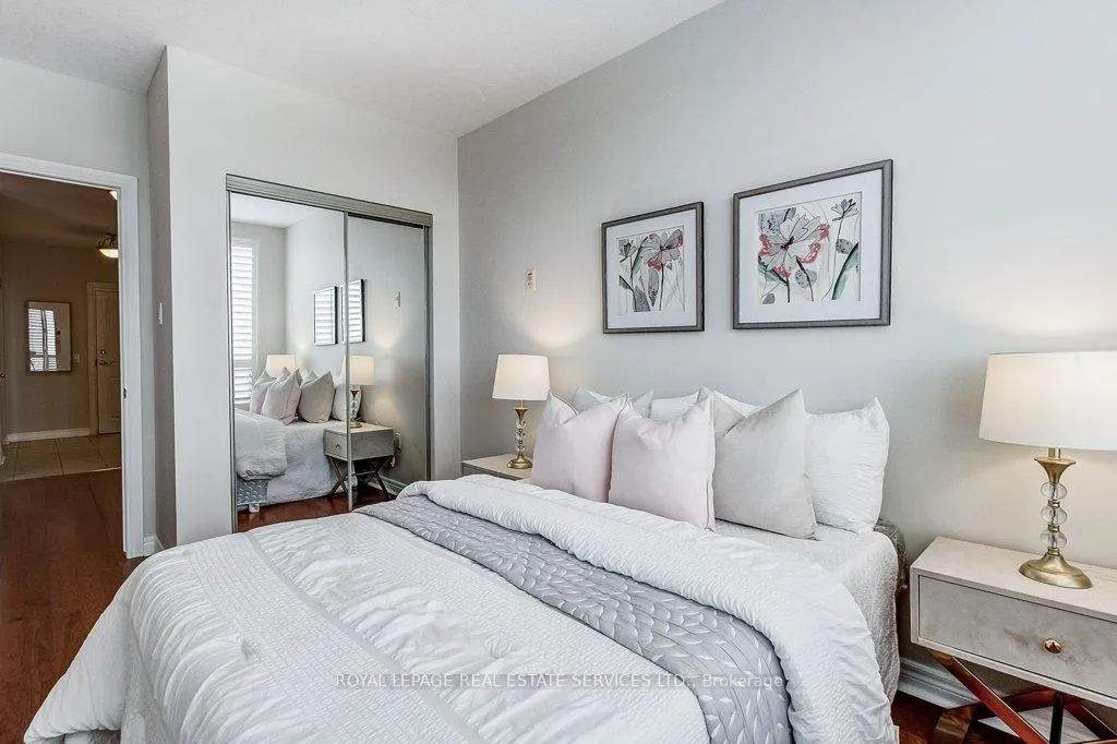 Photo 32 of Unit 903, 1998 Ironstone Drive, Burlington, Uptown — HOMEH