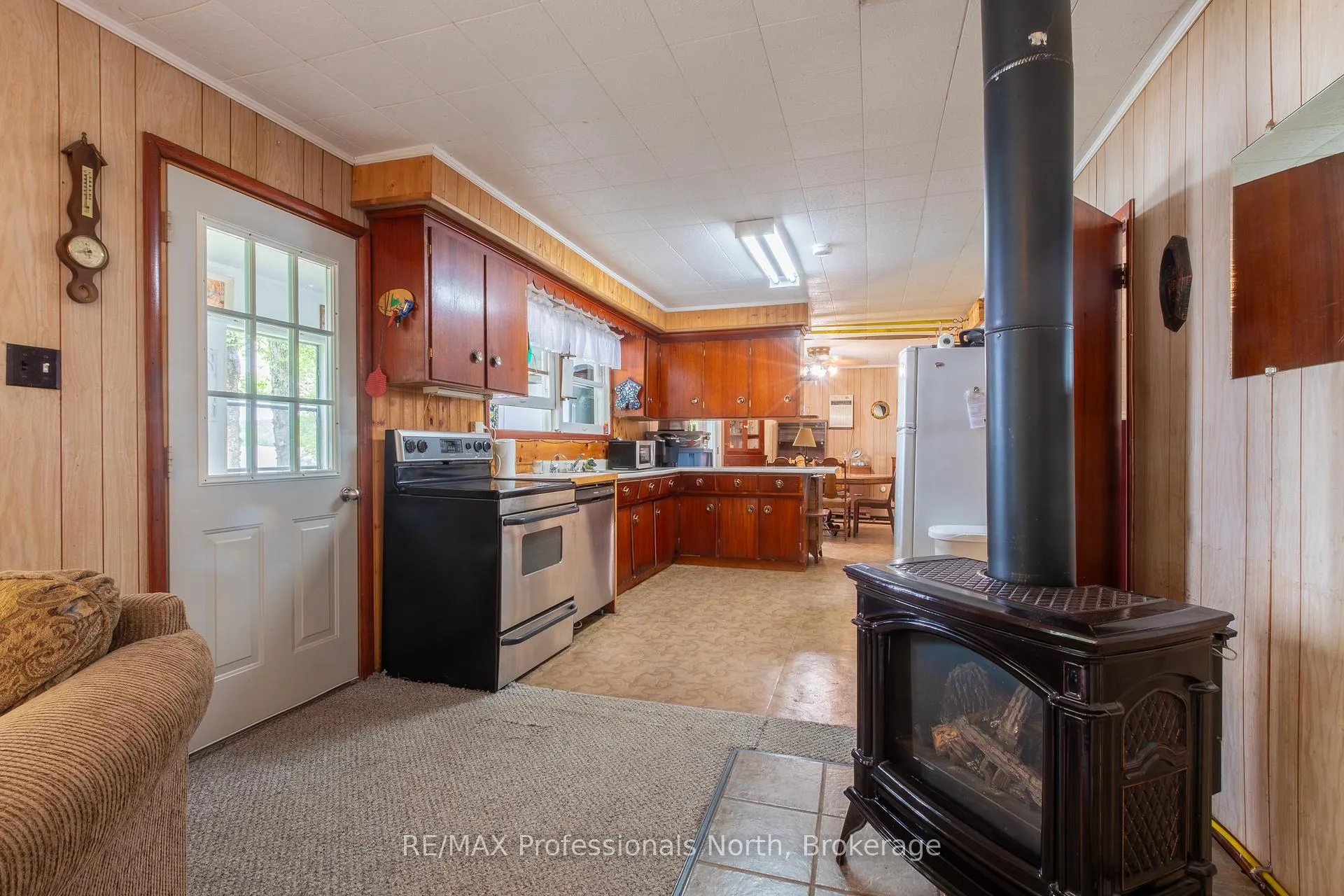 Photo 19 of 339 Sunnylea Avenue, Armour, Katrine — HOMEH