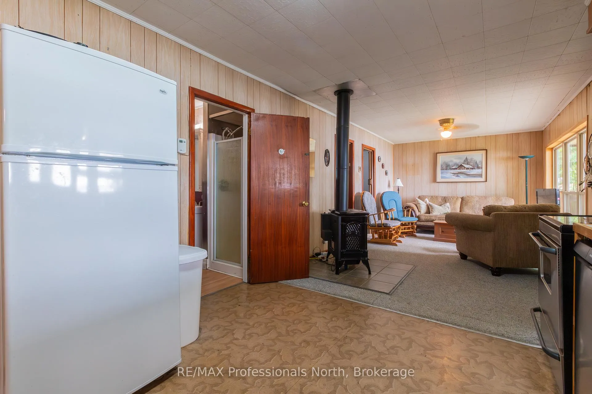 Photo 26 of 339 Sunnylea Avenue, Armour, Katrine — HOMEH