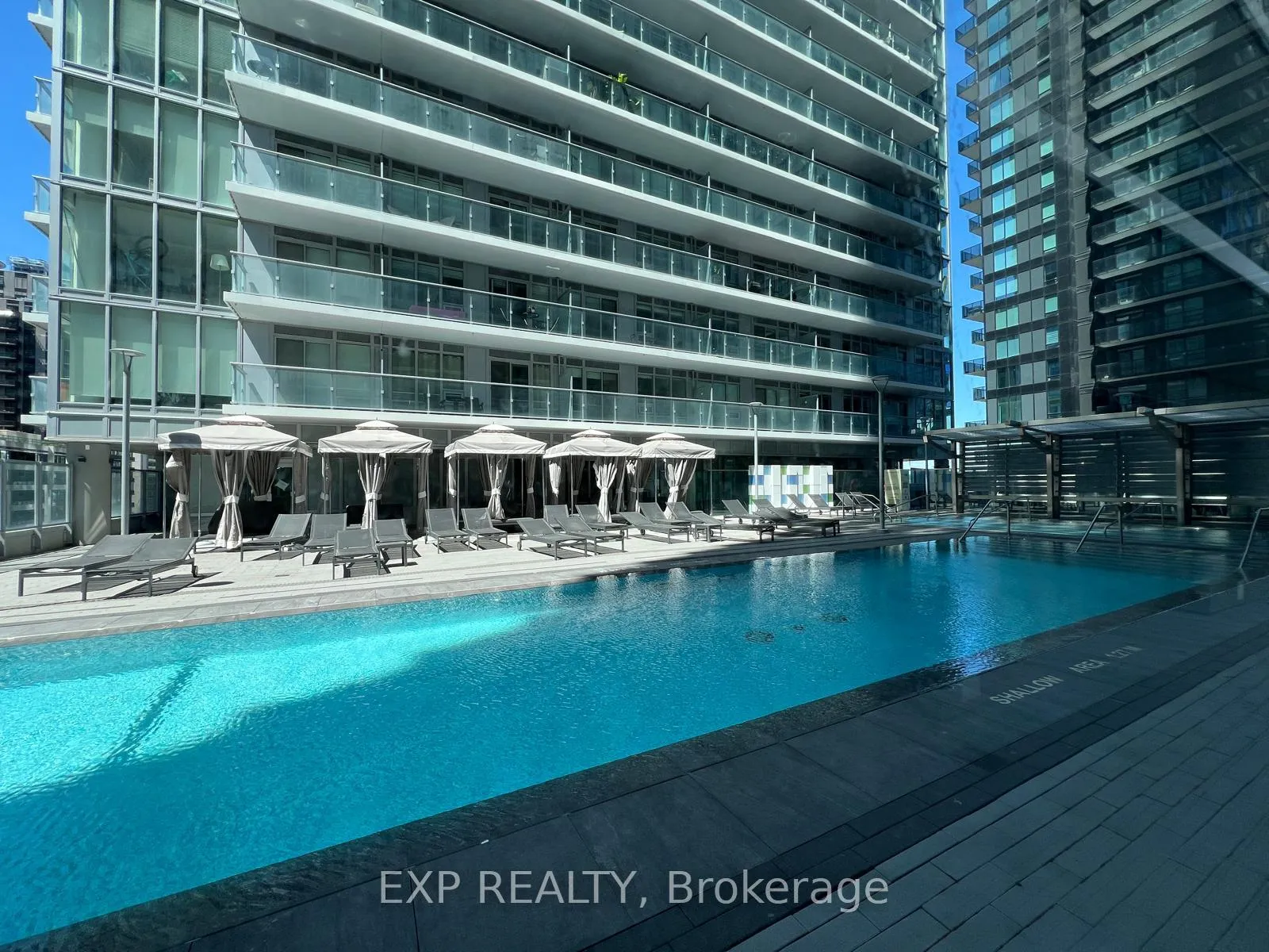 Photo 14 of Unit 2713, 195 Redpath Avenue, Toronto, Mount Pleasant West — HOMEH