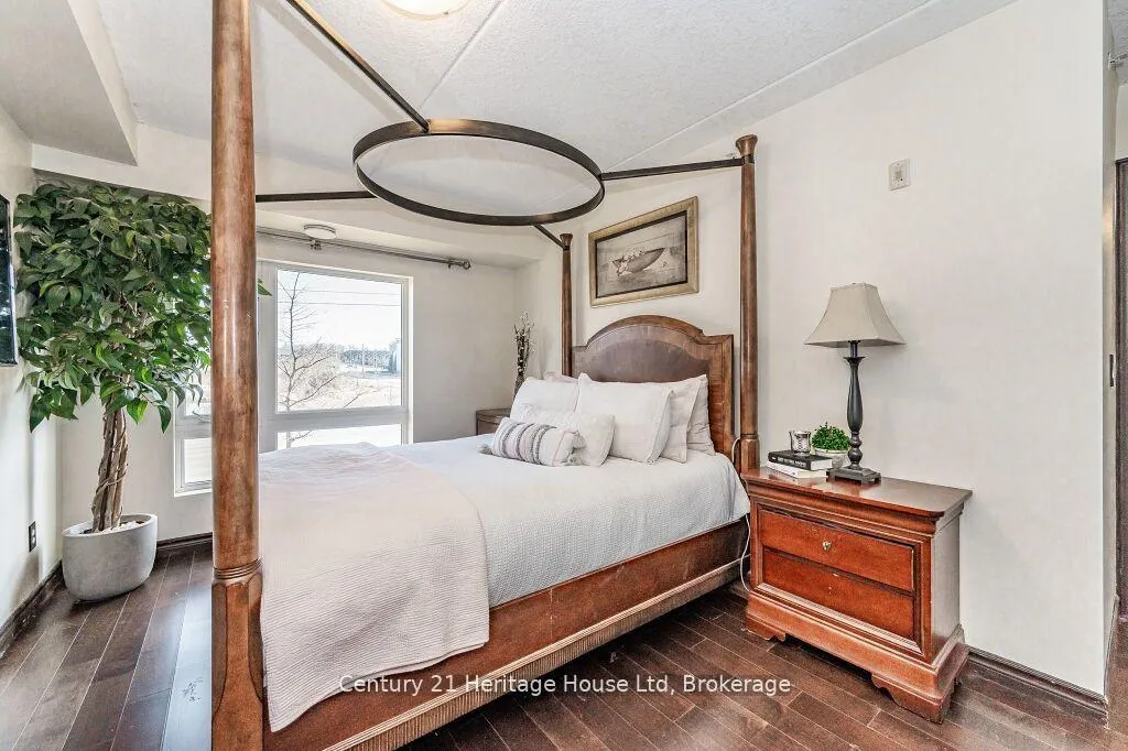 Photo 11 of Unit 212, 43 Goodwin Drive, Guelph, Pineridge/Westminster Woods — HOMEH