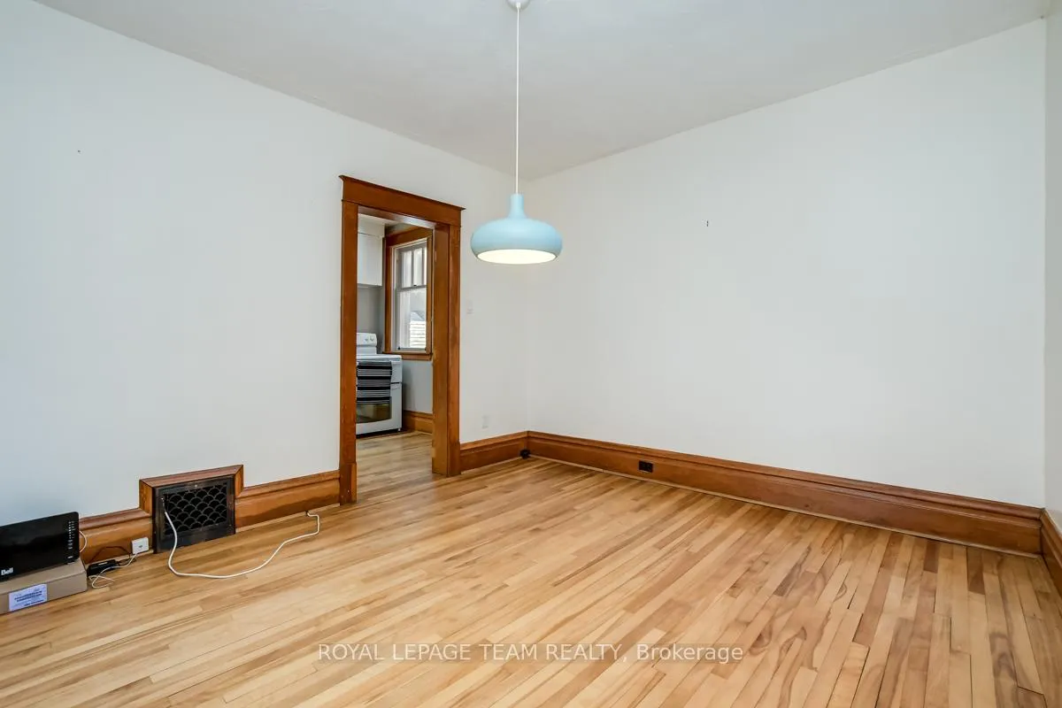 Photo 9 of 995 Gladstone Avenue, Ottawa, Hintonburg — HOMEH