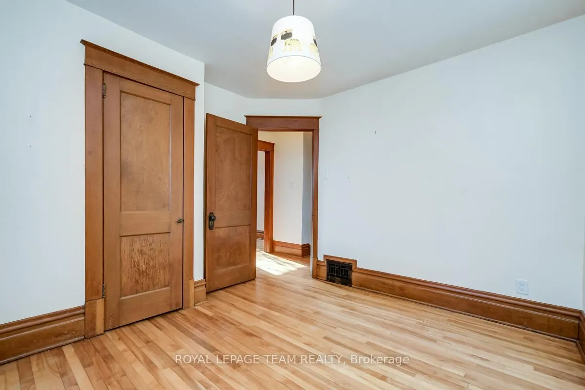 Photo 19 of 995 Gladstone Avenue, Ottawa, Hintonburg — HOMEH
