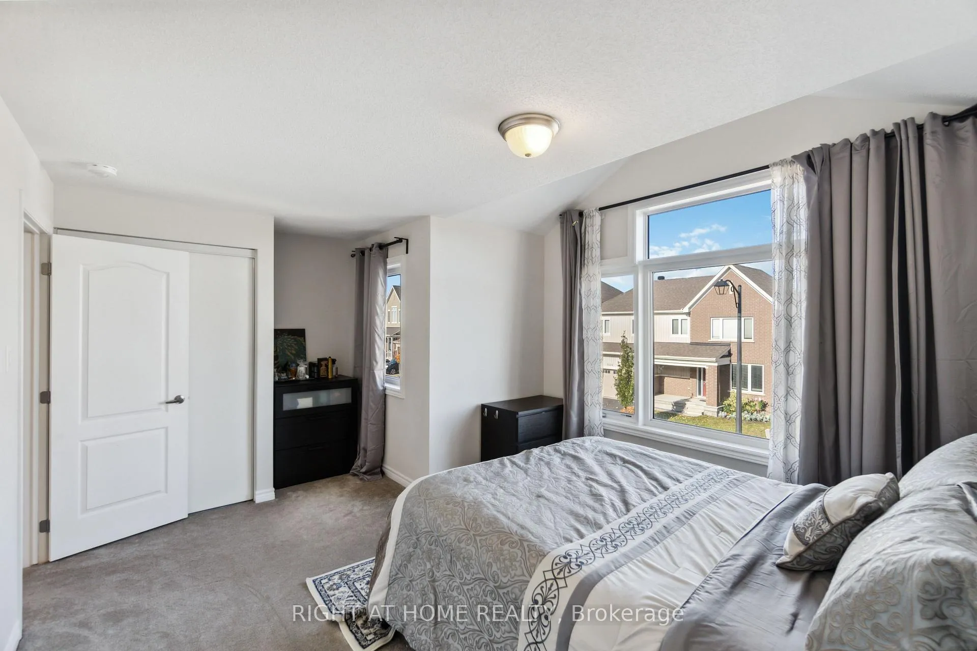 Photo 24 of 503 Ponthieu Circle, Ottawa, Chapel Hill South - Orleans Village — HOMEH