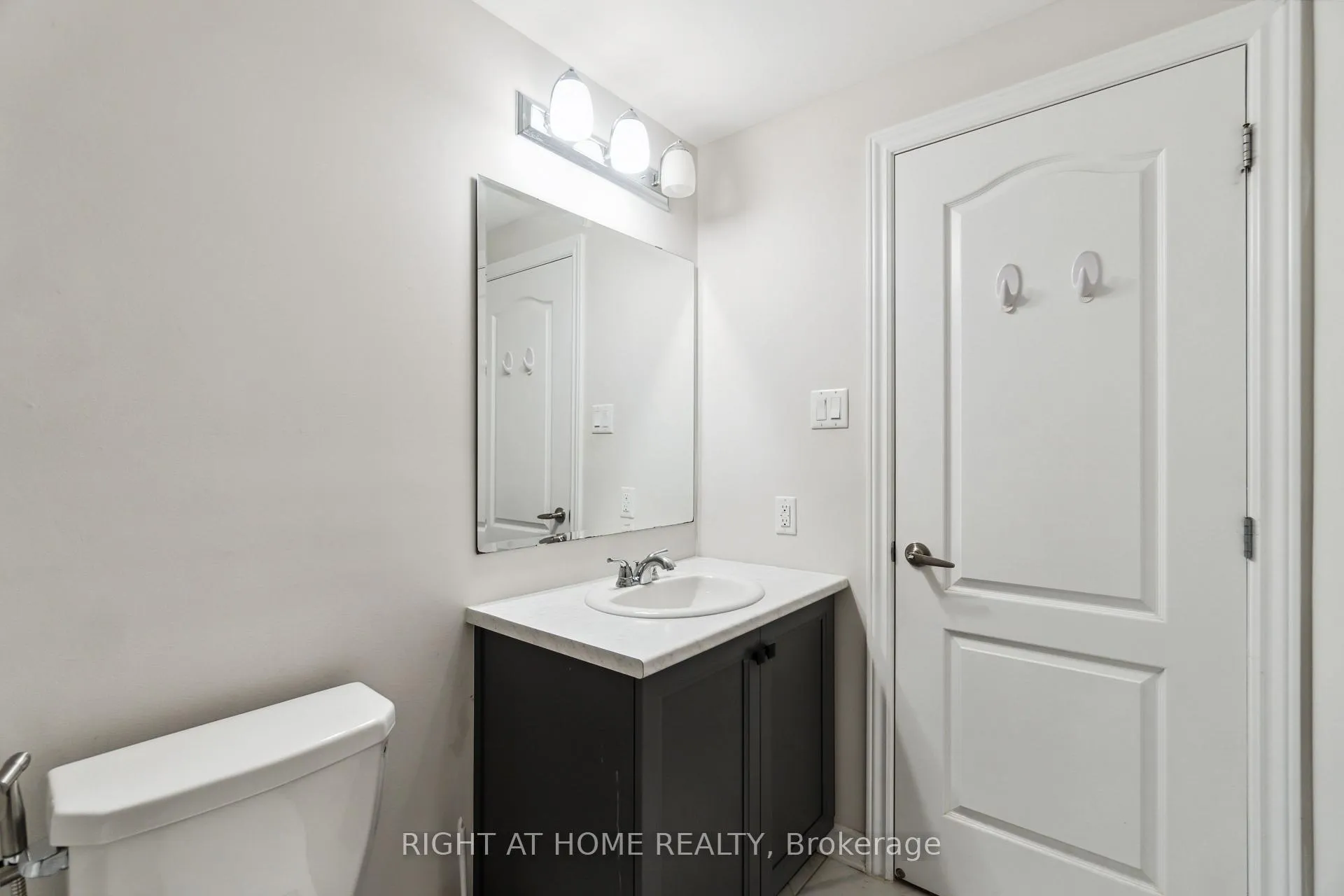 Photo 31 of 503 Ponthieu Circle, Ottawa, Chapel Hill South - Orleans Village — HOMEH