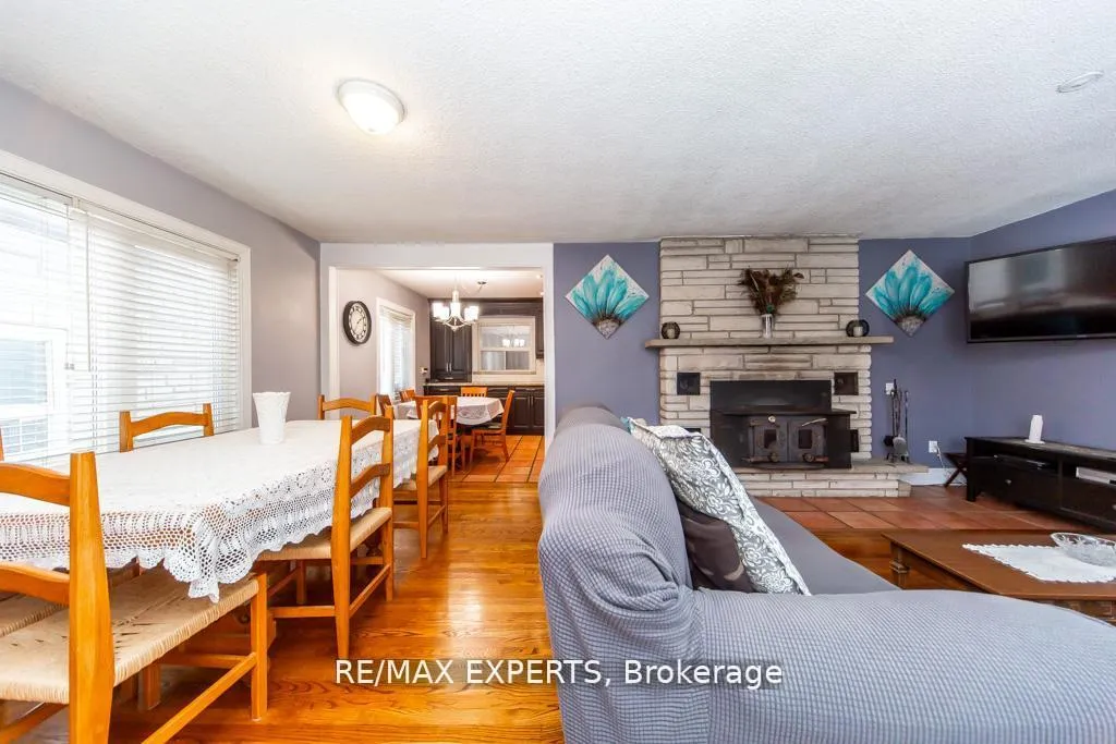 Photo 7 of 7440 17th Side Road, King, Schomberg — HOMEH