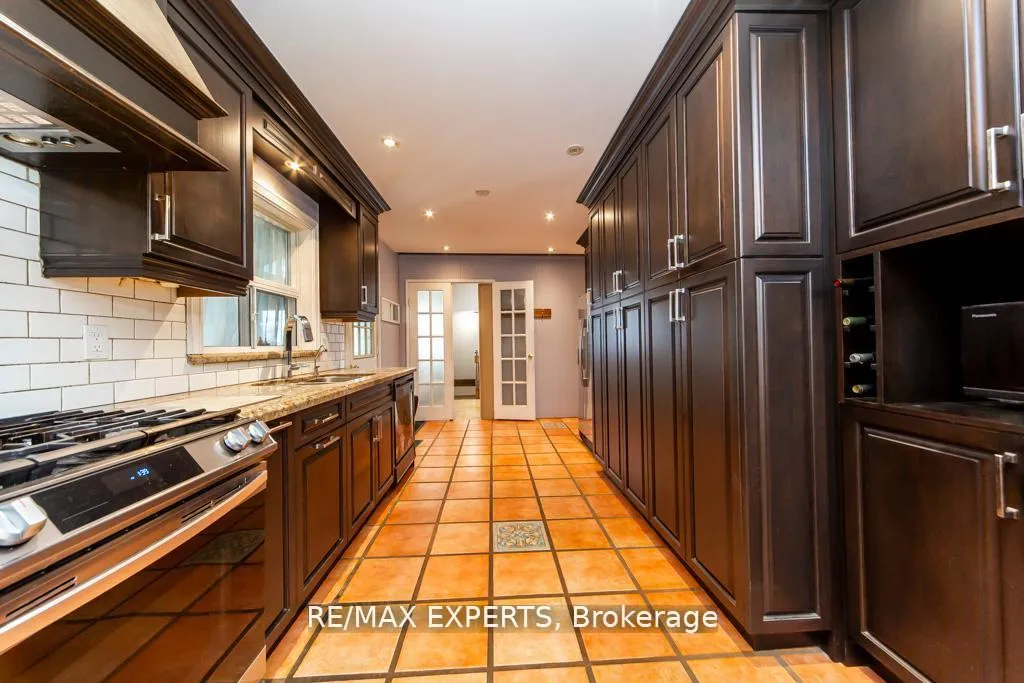 Photo 17 of 7440 17th Side Road, King, Schomberg — HOMEH