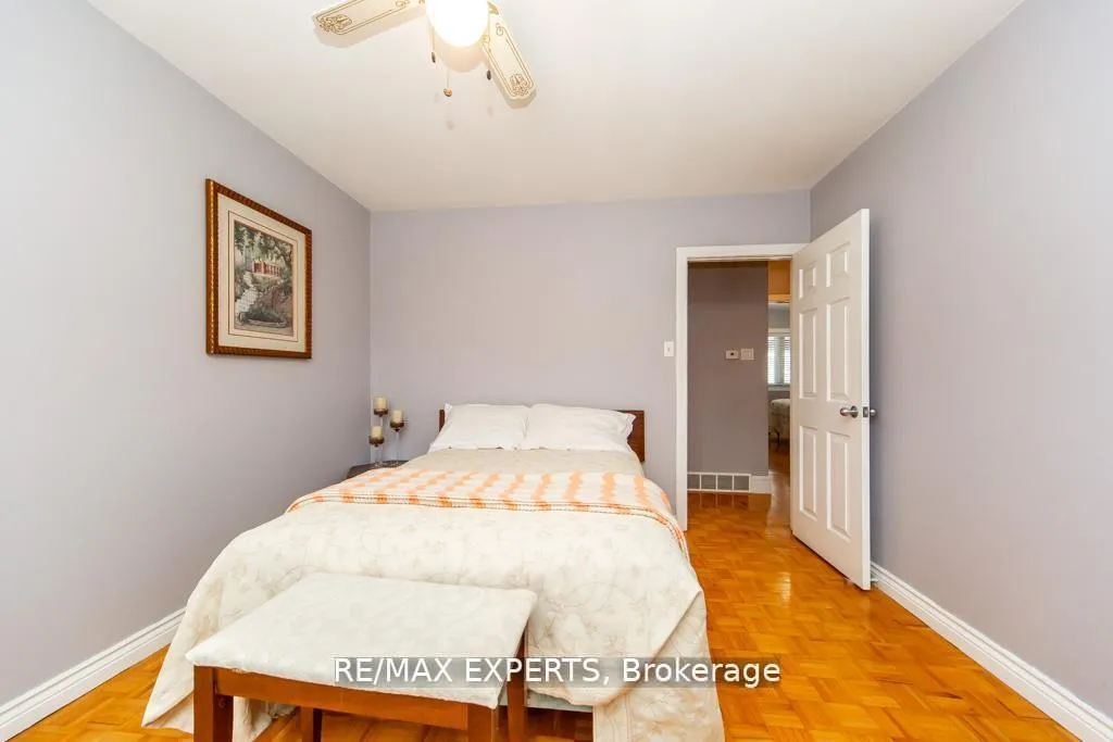 Photo 26 of 7440 17th Side Road, King, Schomberg — HOMEH