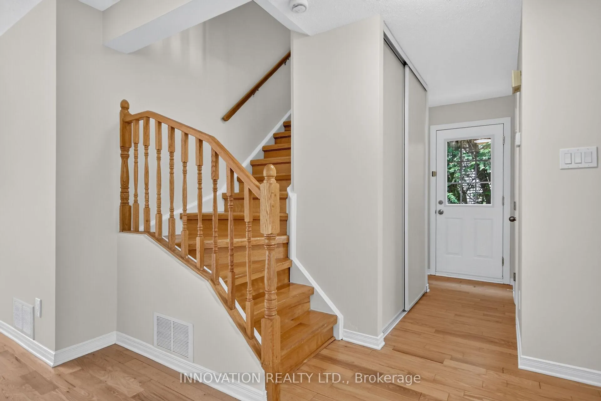 Photo 6 of 85 Hewitt Way, Ottawa, Kanata - Katimavik — HOMEH