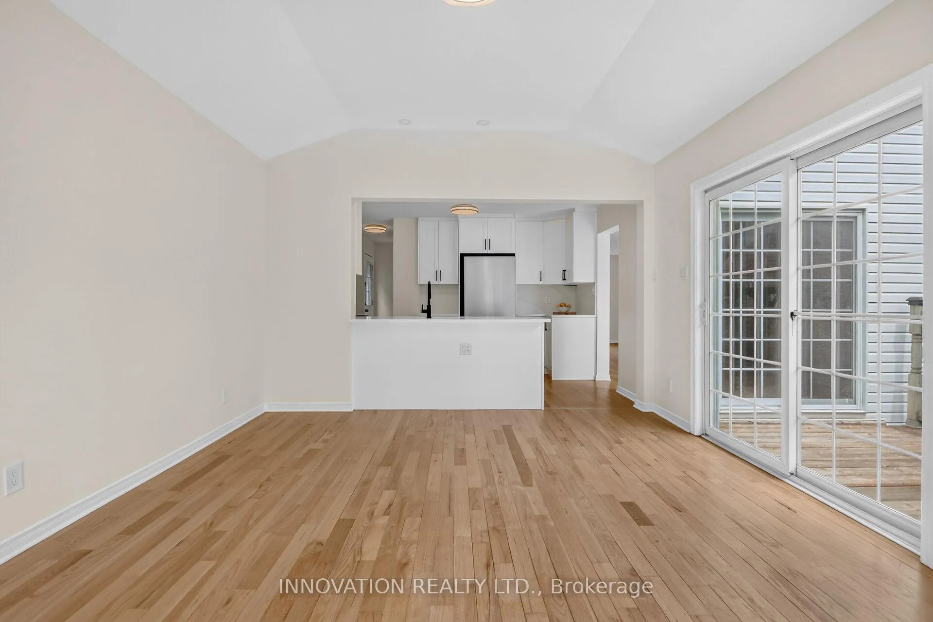 Photo 19 of 85 Hewitt Way, Ottawa, Kanata - Katimavik — HOMEH