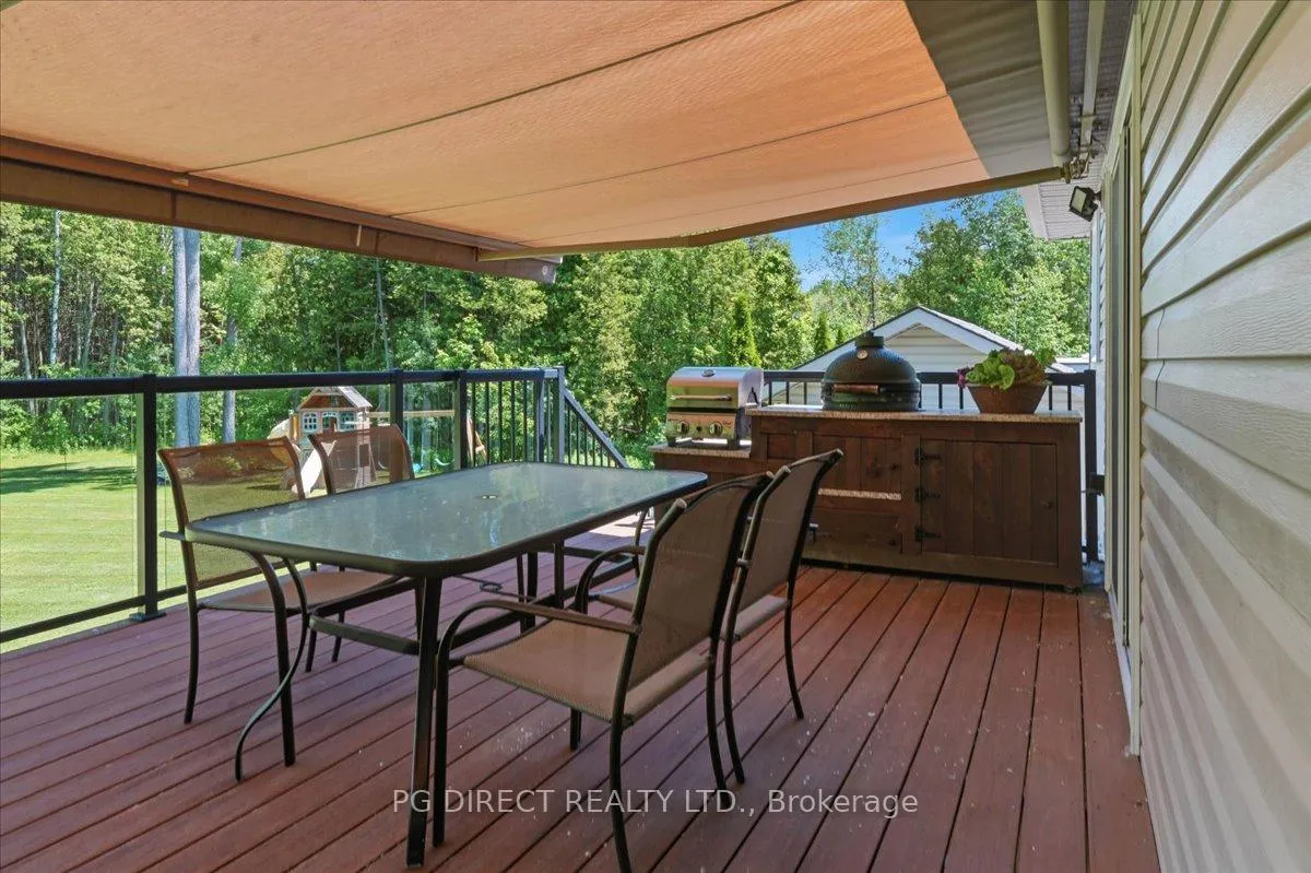 Photo 16 of 49 Whispering Woods Drive, Quinte West, Murray Ward — HOMEH