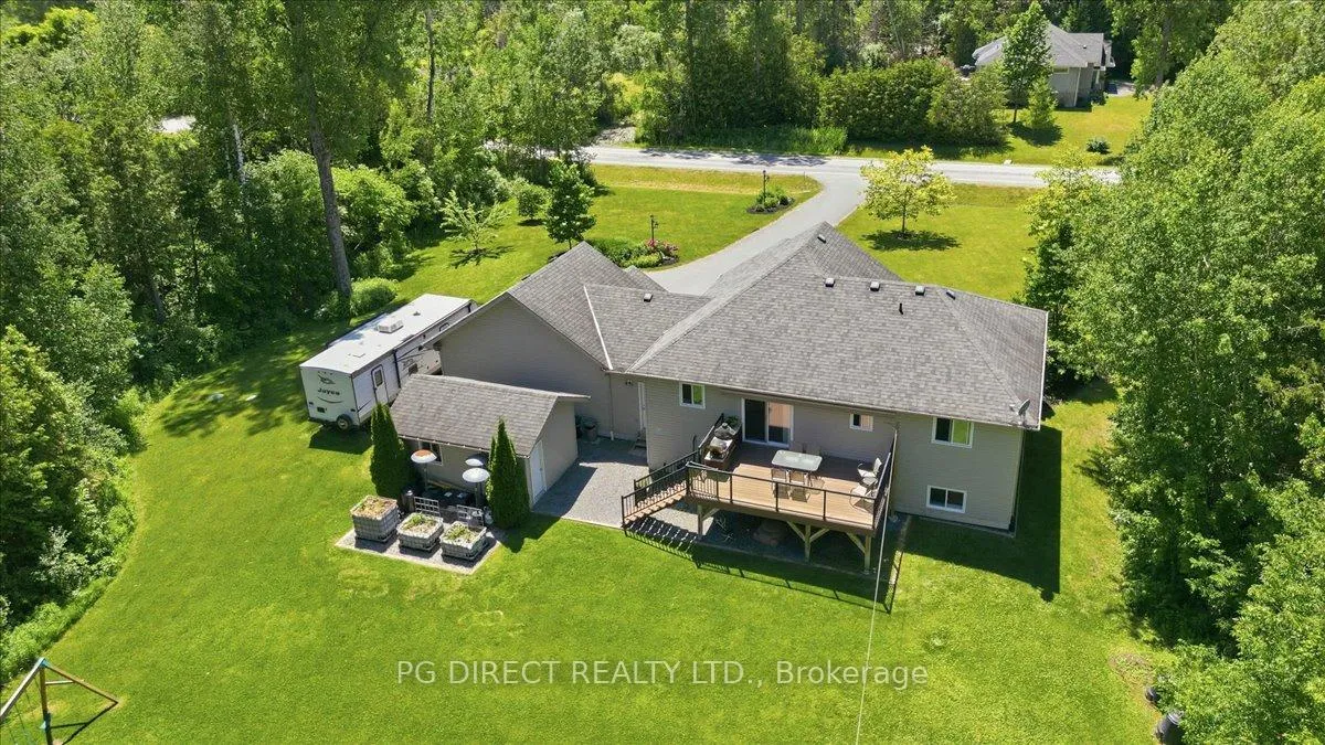 Photo 18 of 49 Whispering Woods Drive, Quinte West, Murray Ward — HOMEH