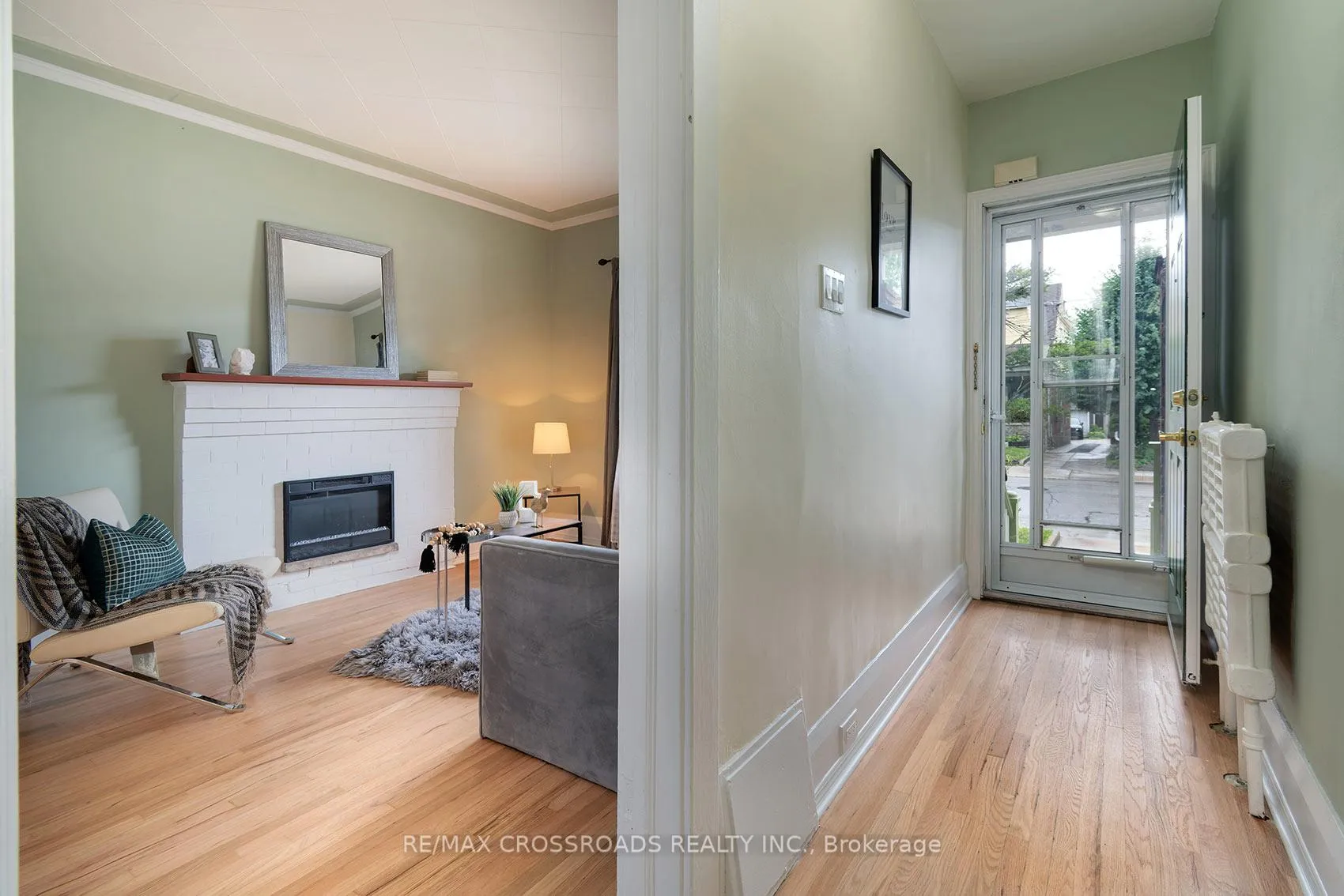 Photo 7 of 90 Milverton Boulevard, Toronto, Danforth — HOMEH