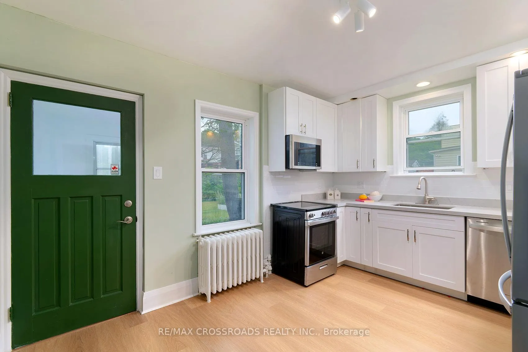 Photo 11 of 90 Milverton Boulevard, Toronto, Danforth — HOMEH