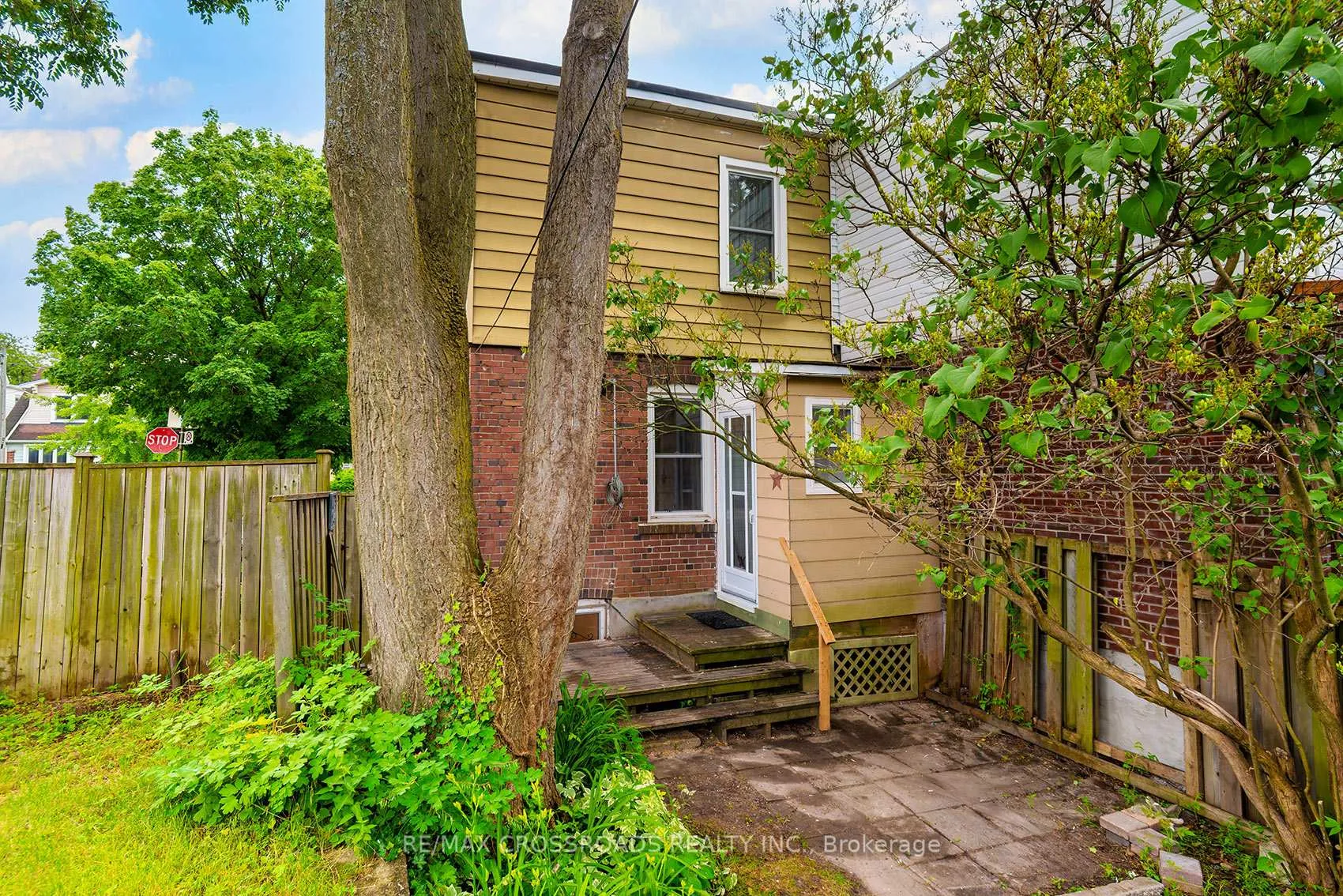 Photo 38 of 90 Milverton Boulevard, Toronto, Danforth — HOMEH