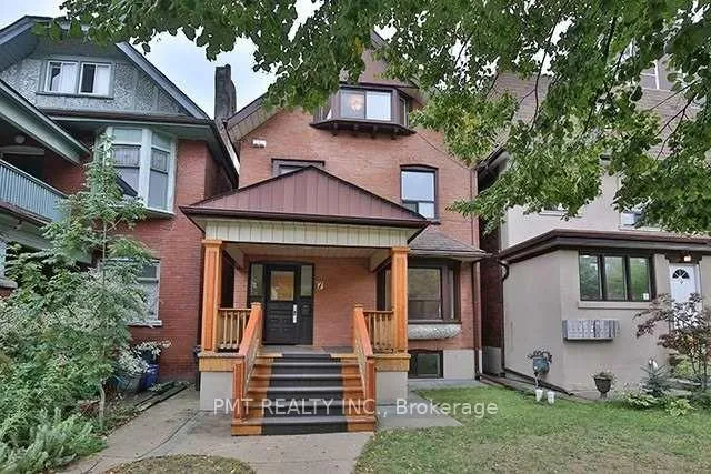 Front of Unit Main, 7 Harvard Avenue