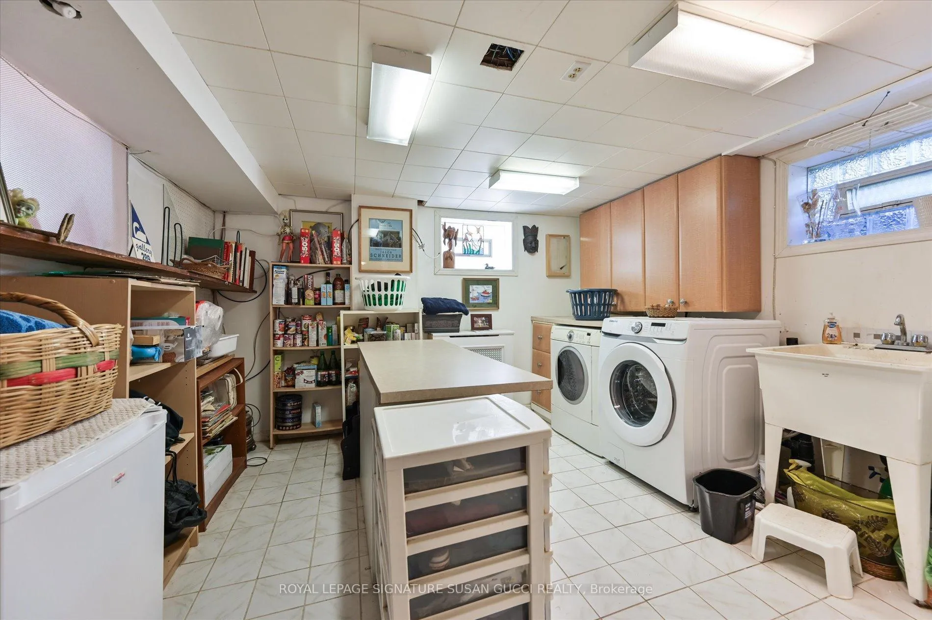 Photo 18 of 33 Plaxton Drive, Toronto, O'Connor-Parkview — HOMEH