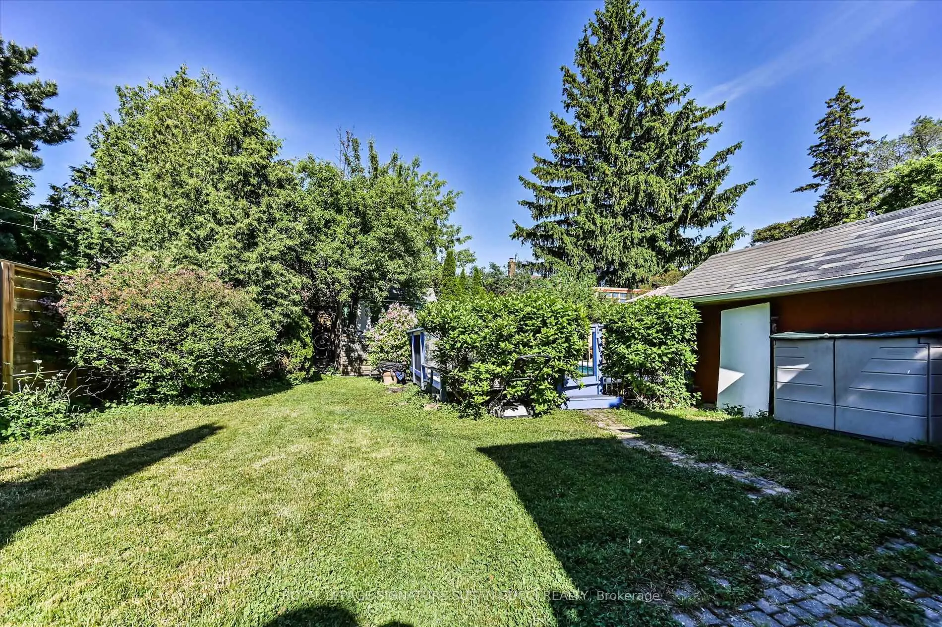 Photo 30 of 33 Plaxton Drive, Toronto, O'Connor-Parkview — HOMEH