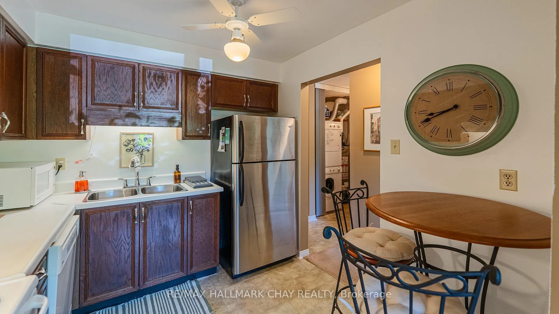 Photo 11 of Unit 5, 30 Loggers Run, Barrie, Ardagh — HOMEH