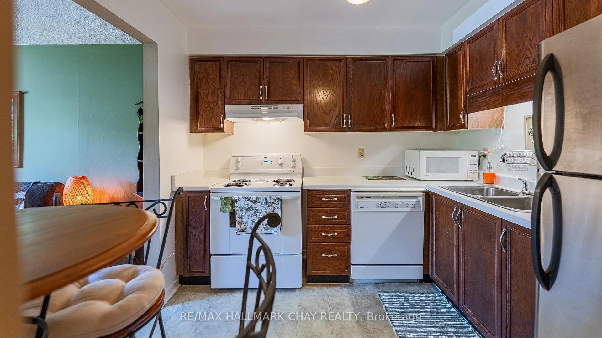 Photo 13 of Unit 5, 30 Loggers Run, Barrie, Ardagh — HOMEH
