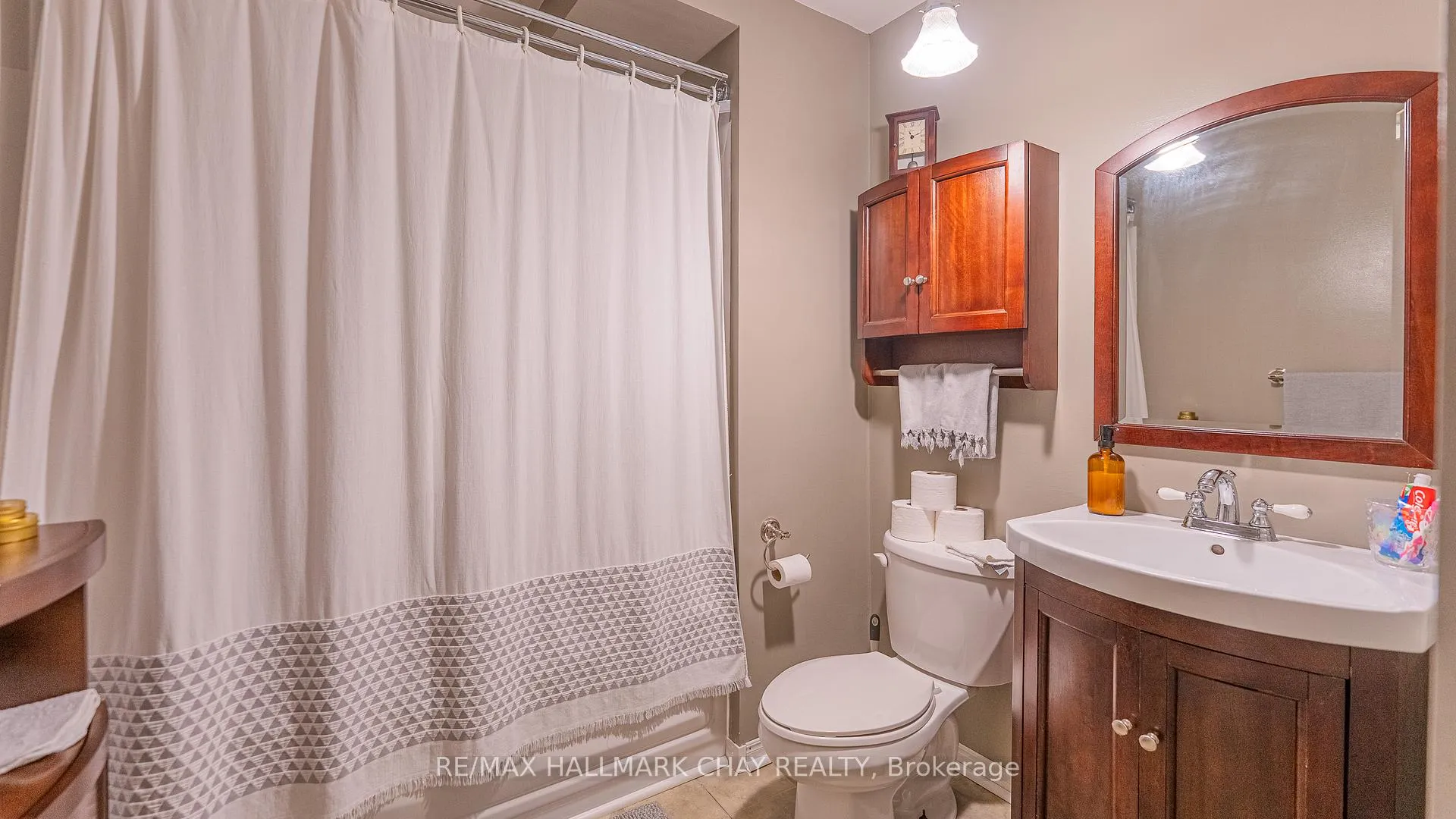 Photo 17 of Unit 5, 30 Loggers Run, Barrie, Ardagh — HOMEH