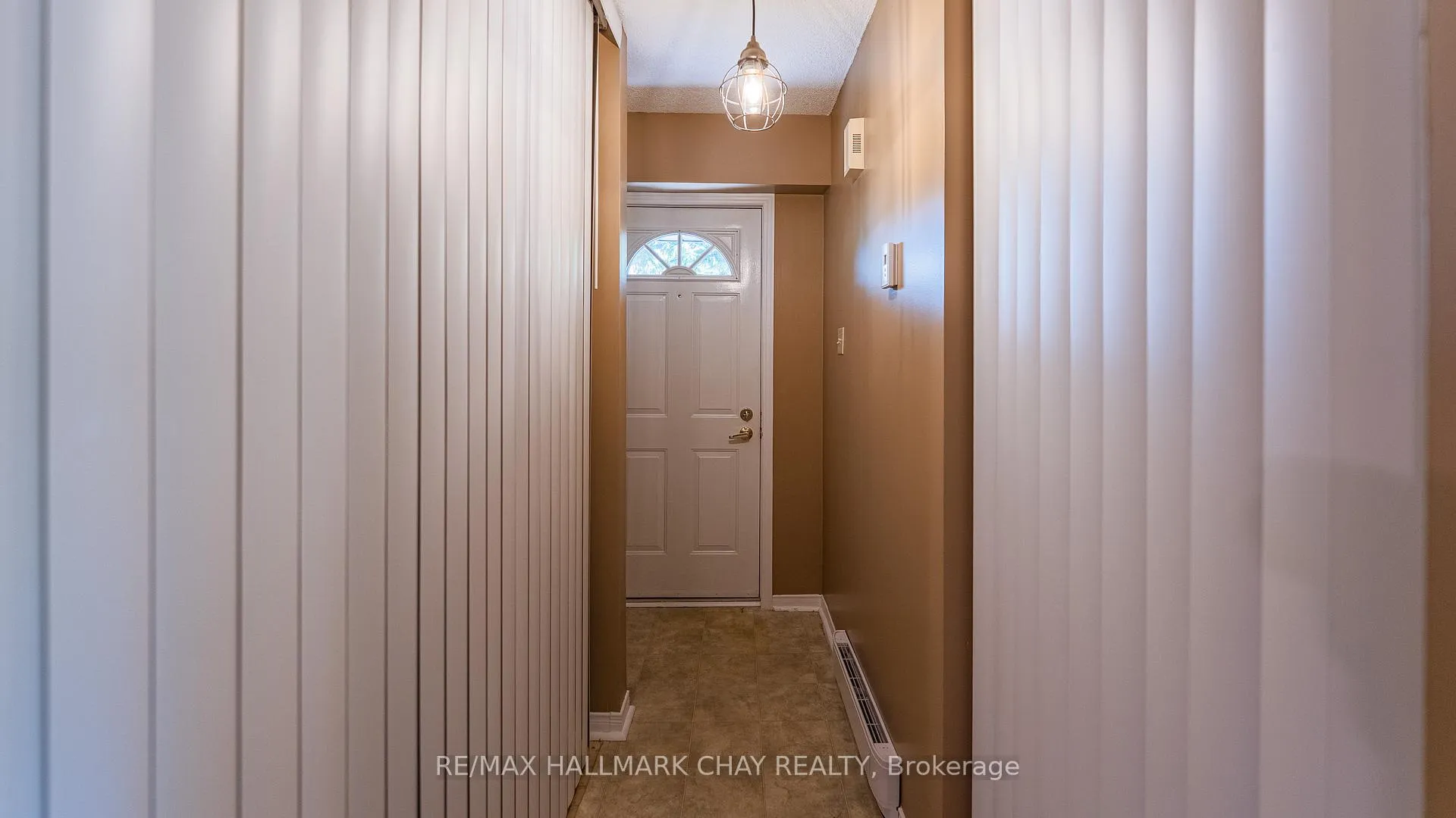 Photo 21 of Unit 5, 30 Loggers Run, Barrie, Ardagh — HOMEH