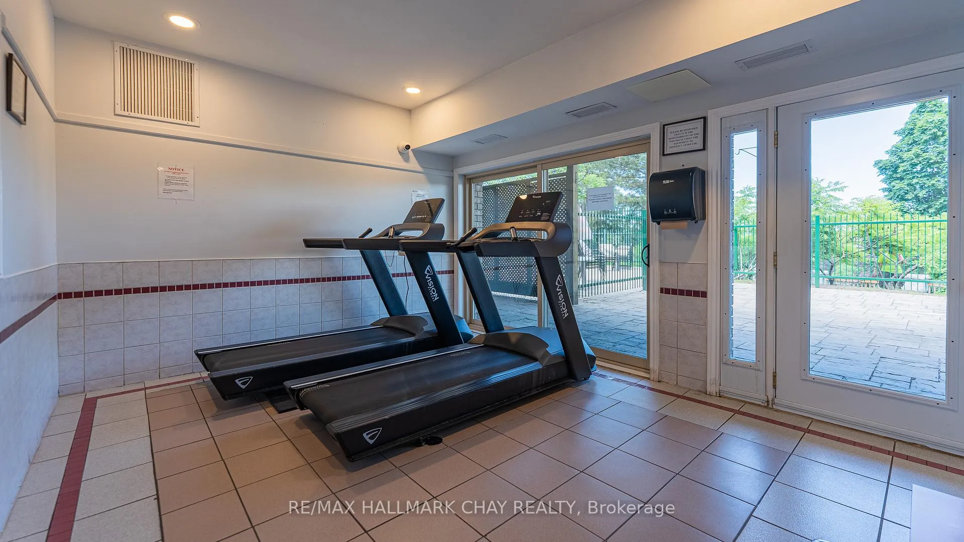 Photo 23 of Unit 5, 30 Loggers Run, Barrie, Ardagh — HOMEH