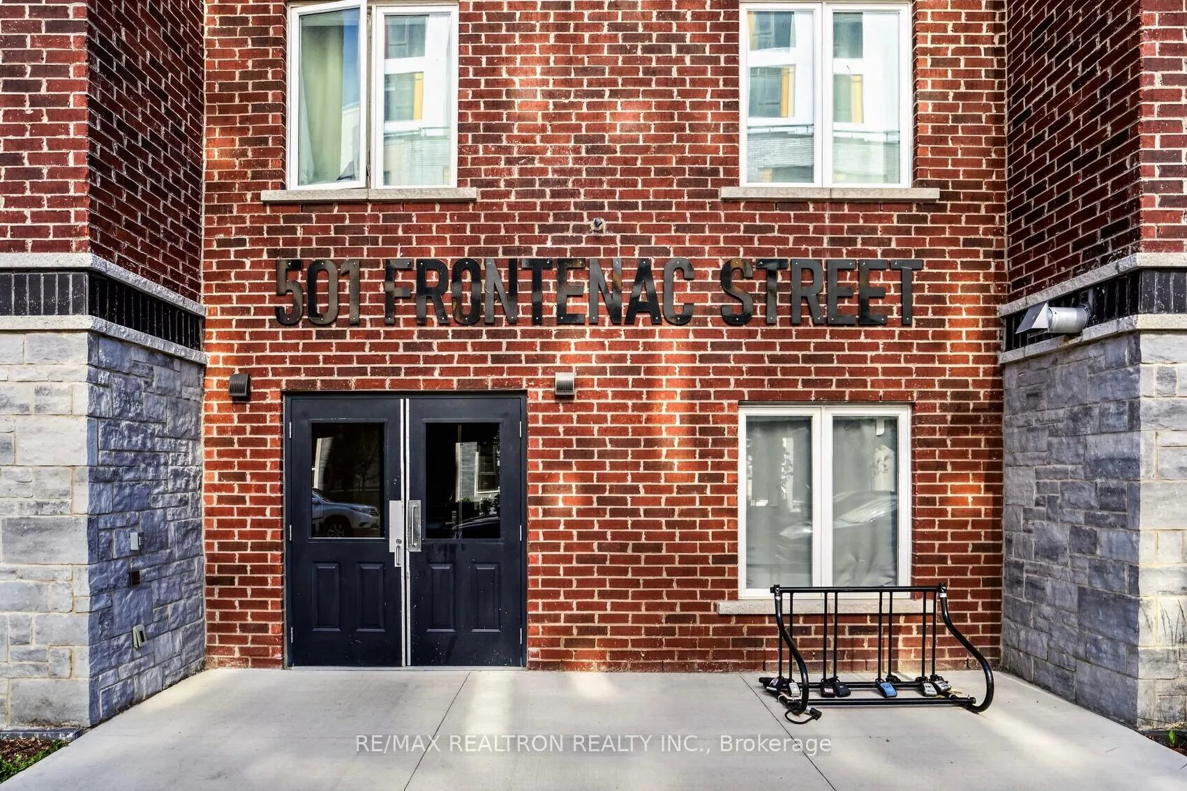 Photo 3 of Unit 507, 501 Frontenac Street, Kingston, East of Sir John A. Blvd — HOMEH