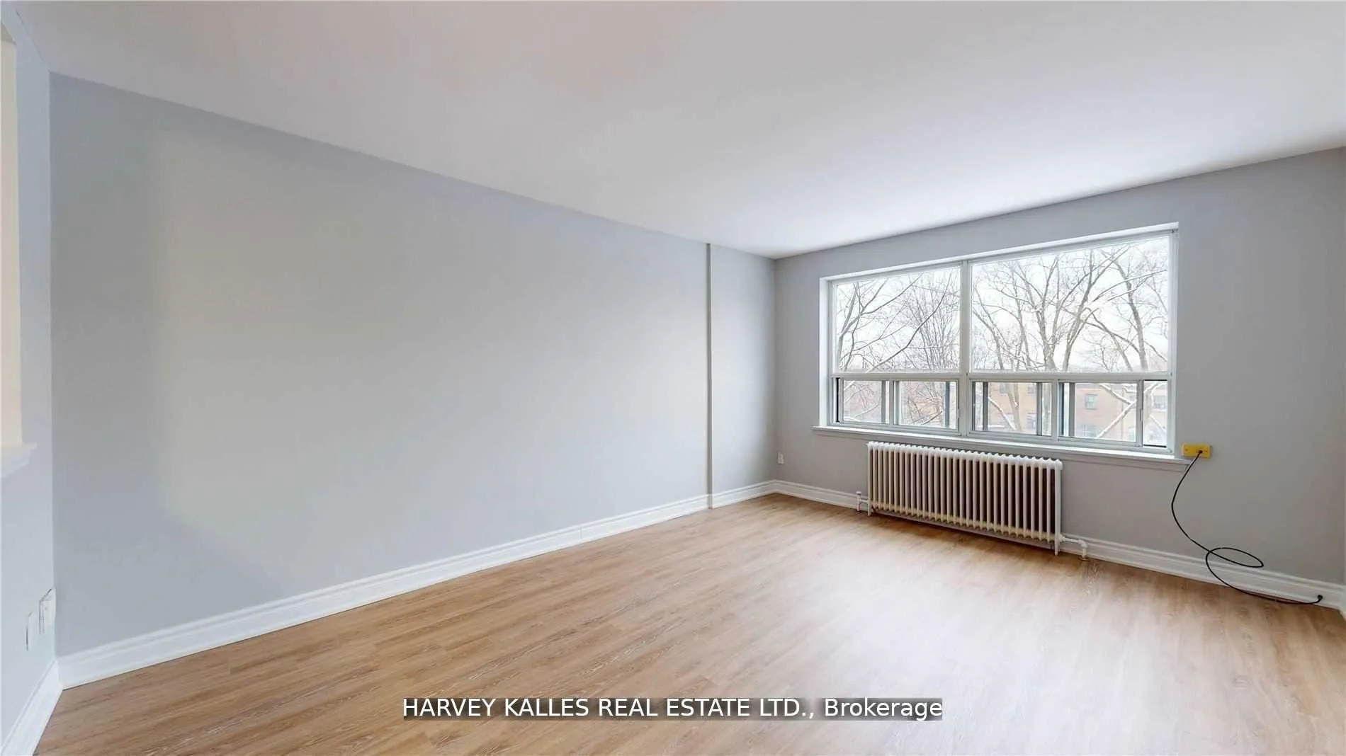 Photo 1 of Unit B7, 31 Clearview Heights, Toronto, Keelesdale-Eglinton West — HOMEH