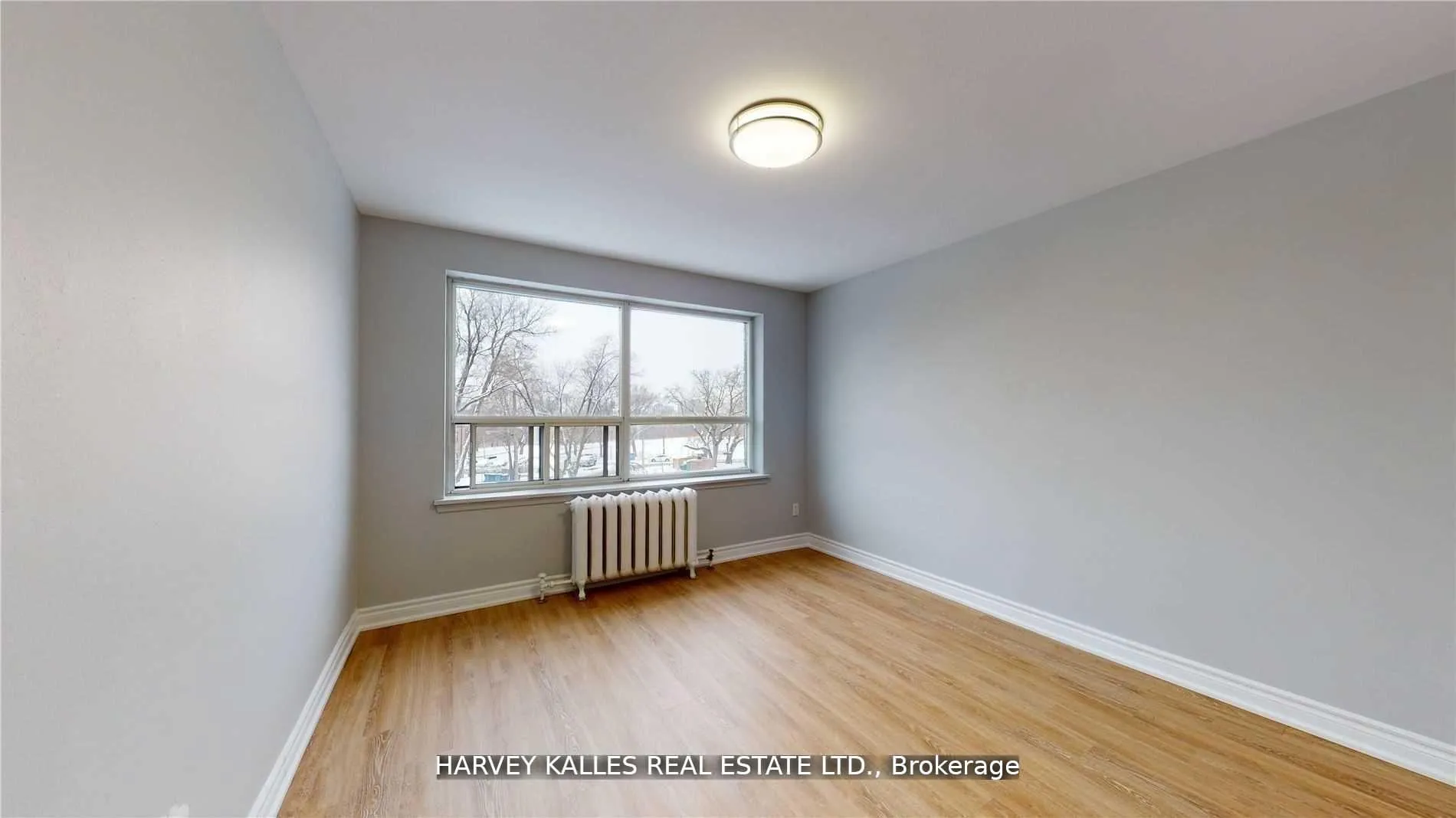 Photo 8 of Unit B7, 31 Clearview Heights, Toronto, Keelesdale-Eglinton West — HOMEH