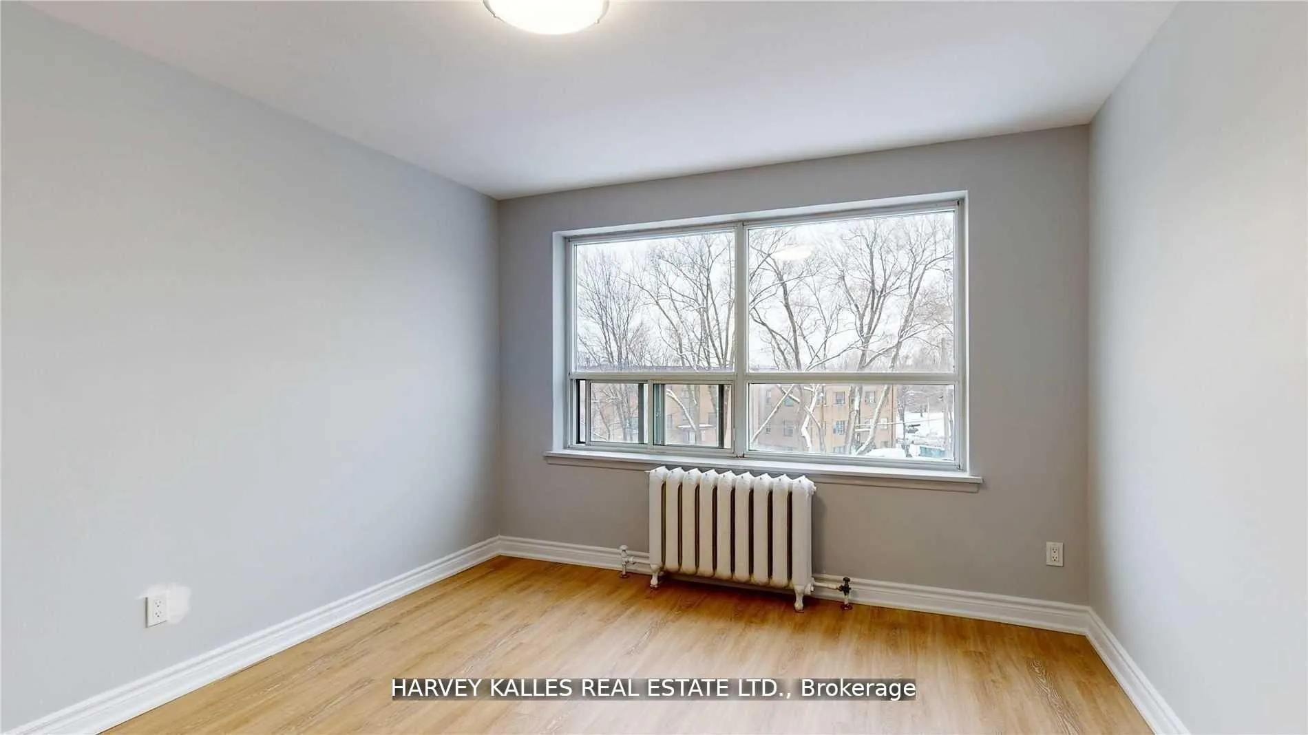 Photo 9 of Unit B7, 31 Clearview Heights, Toronto, Keelesdale-Eglinton West — HOMEH